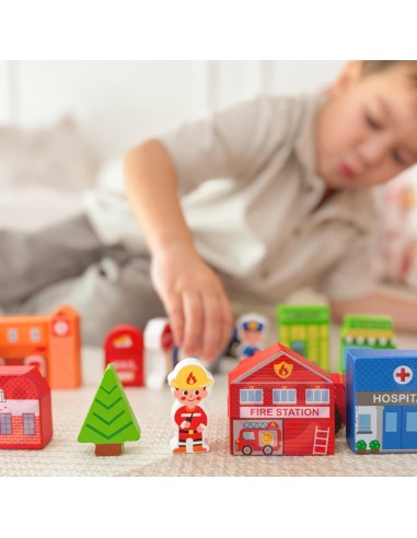 Holz-Set mit Gebäuden und Figuren „Stadt“ TOOKY TOY – Spielzeug