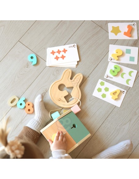 Pastell-Set für Babys CLASSIC WORLD – Erste Spielzeuge 12–18 Monate