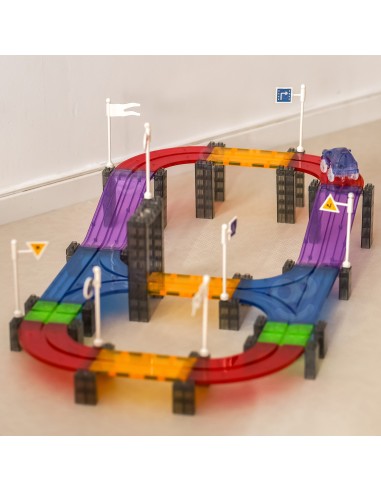 WOOPIE Magnetische Autorennbahn 137-tlg. + Auto – Rennset