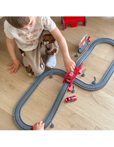 Gleisstrecke mit Zug Woopie – Set 66-tlg. Brücke Tunnel Geräusche