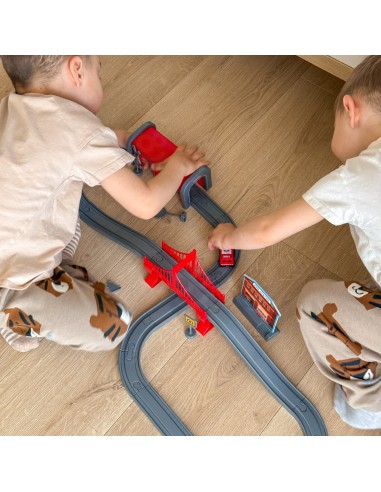 Gleisstrecke mit Zug Woopie – Set 66-tlg. Brücke Tunnel Geräusche