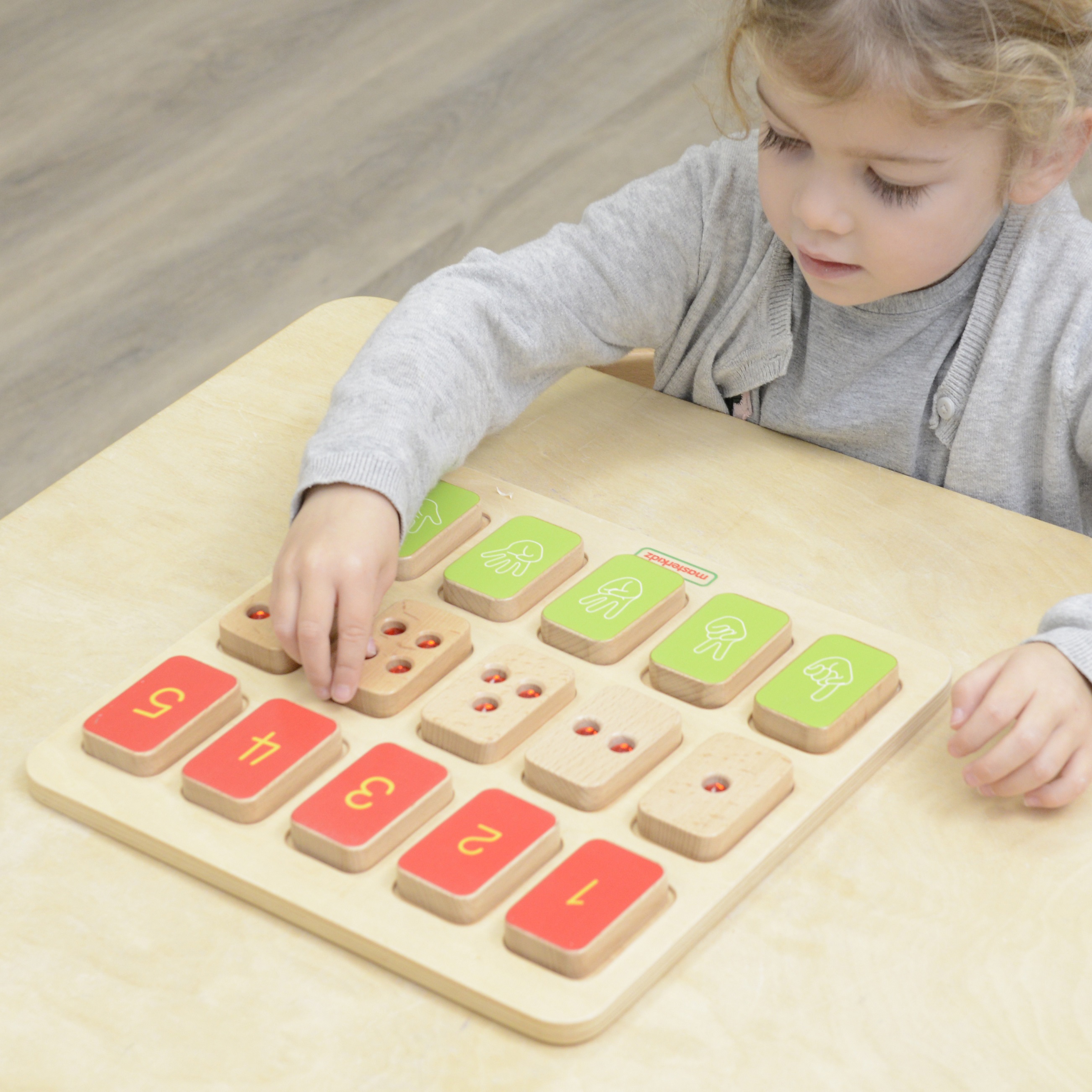 Tablica edukacyjna układanka nauka liczenia montessori