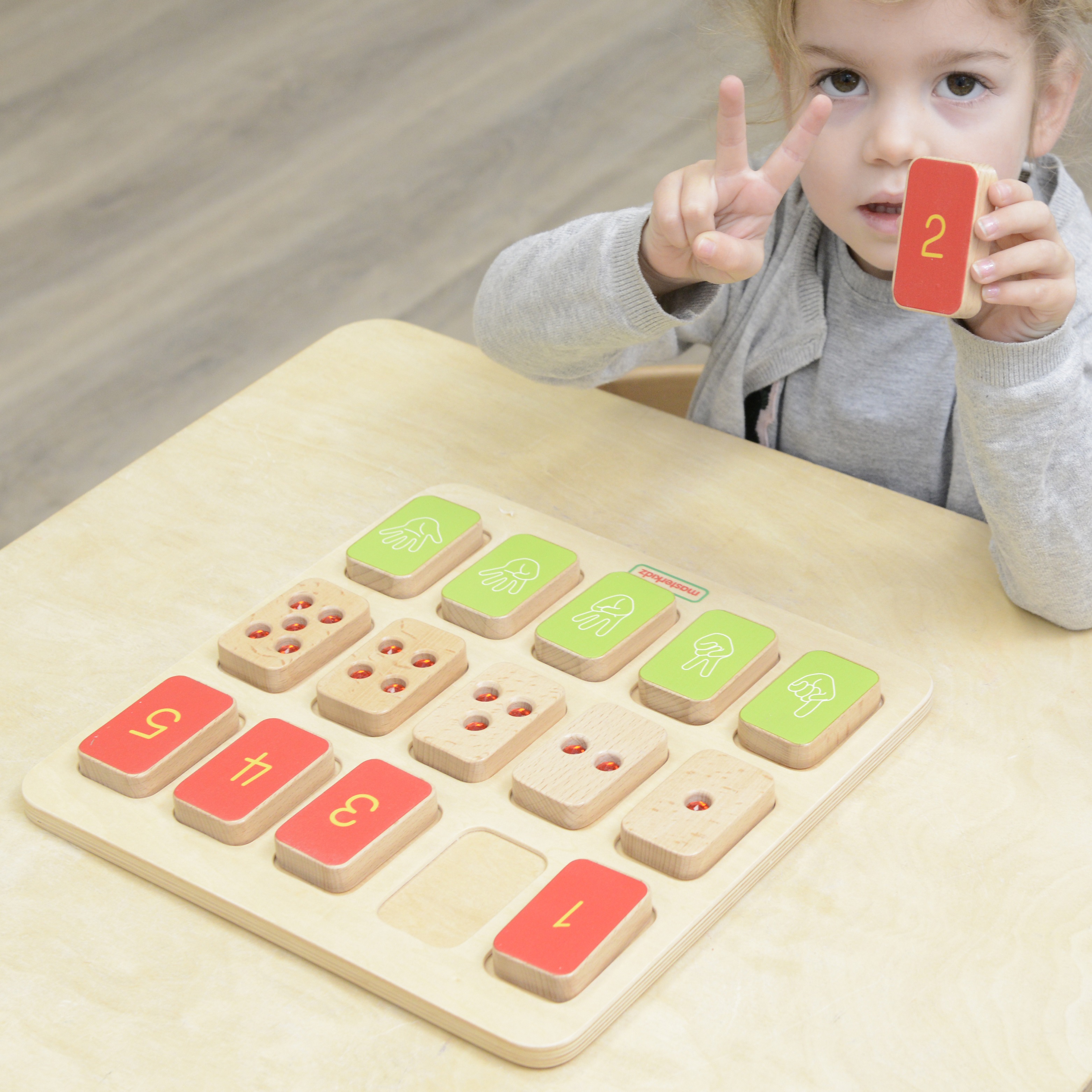 Tablica edukacyjna układanka nauka liczenia montessori