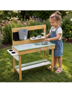 AXI Große Holz-Küche – Spiel, Wasser und Sand für Kinder 2