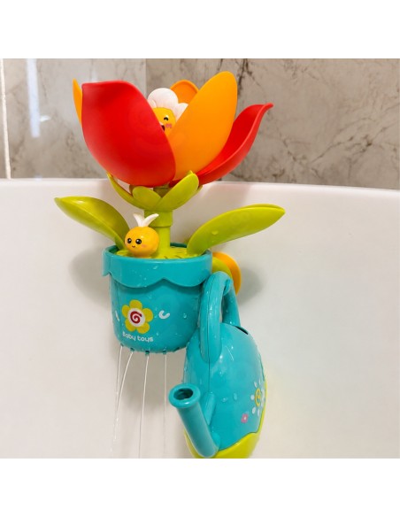 Blühende Blume für die Badewanne mit Gießkanne – Spiel mit Wasser Woopie