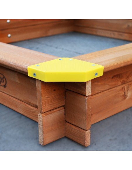 Lily Sandpit AXI wooden sandbox with roof - perfect fun!