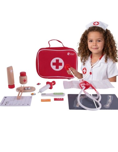 CLASSIC WORLD Little Doctor's Suitcase 19 pcs - Wooden Set