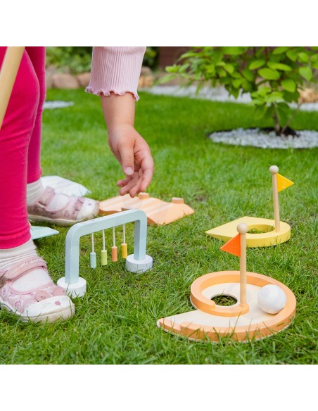 CLASSIC WORLD Wooden Obstacle Golf Set