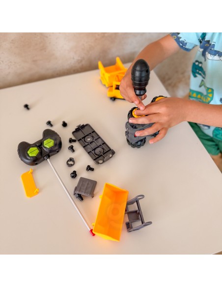 Zdalnie sterowana koparka DIY dla dzieci – nauka i zabawa Woopie