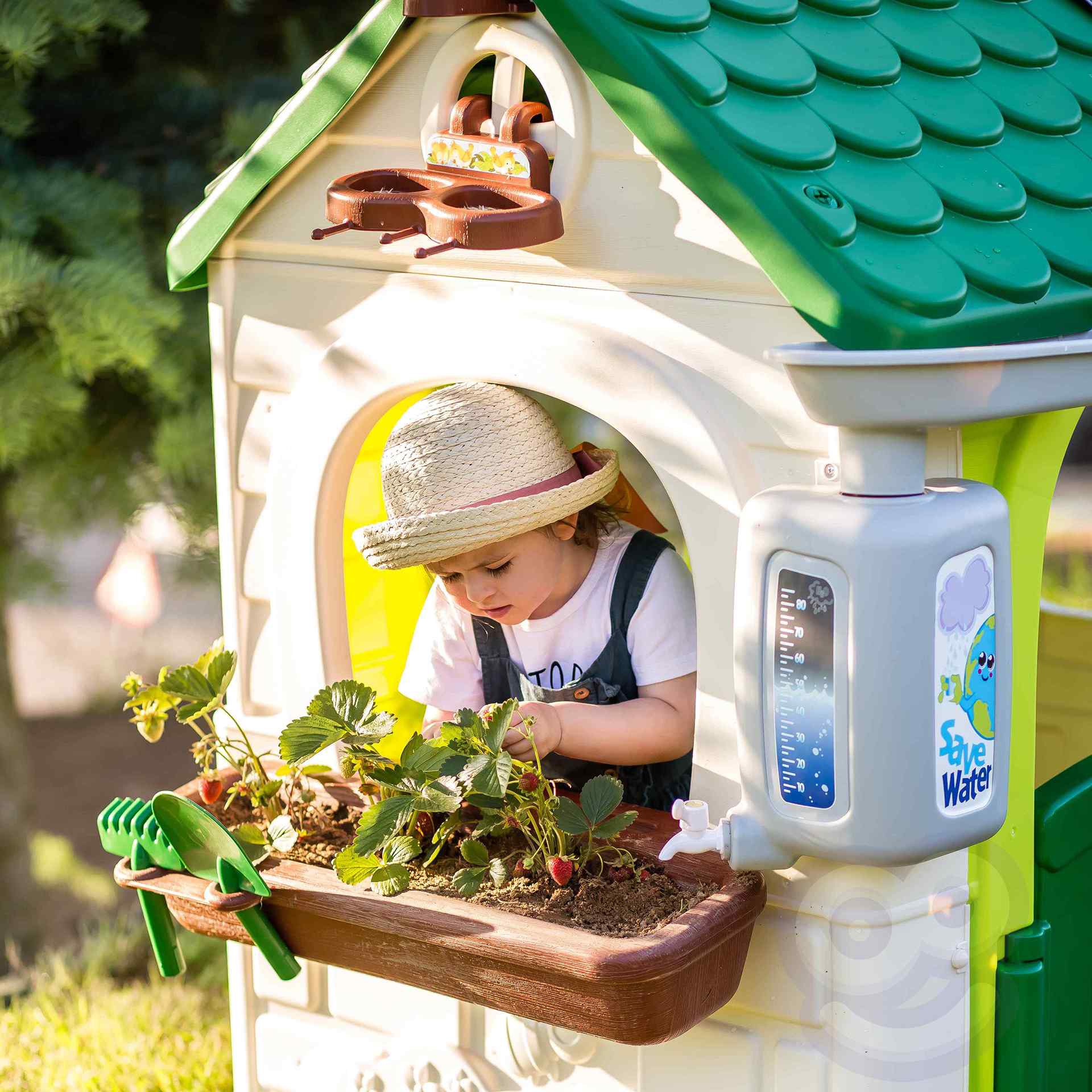 Domek ogrodowy eco karmnik segregacja odpadów imitacja panelu słonecznego