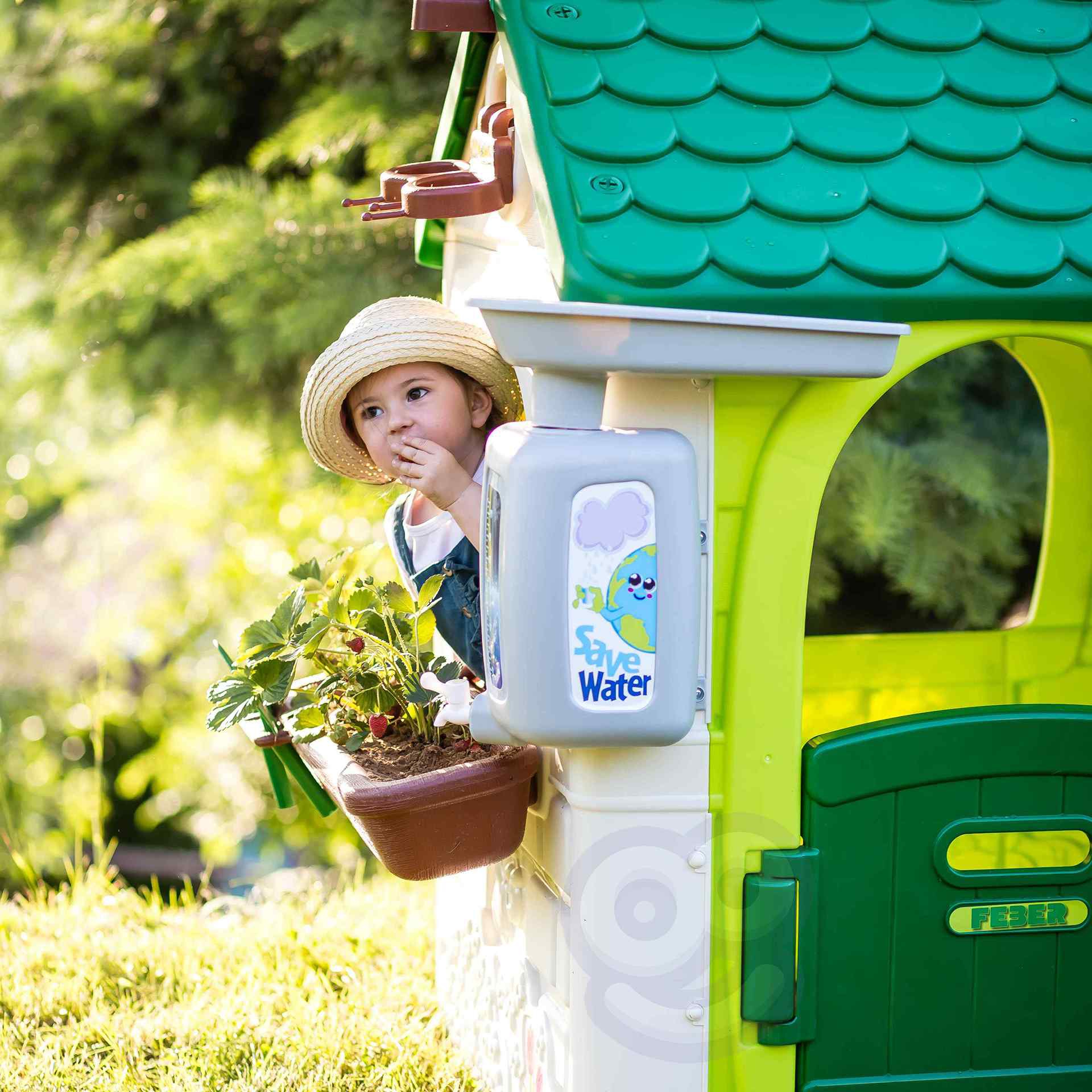 Domek ogrodowy eco karmnik segregacja odpadów imitacja panelu słonecznego
