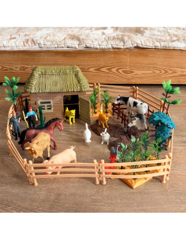 Large Farm with Animals 63 pcs. Figures and Farm 3+