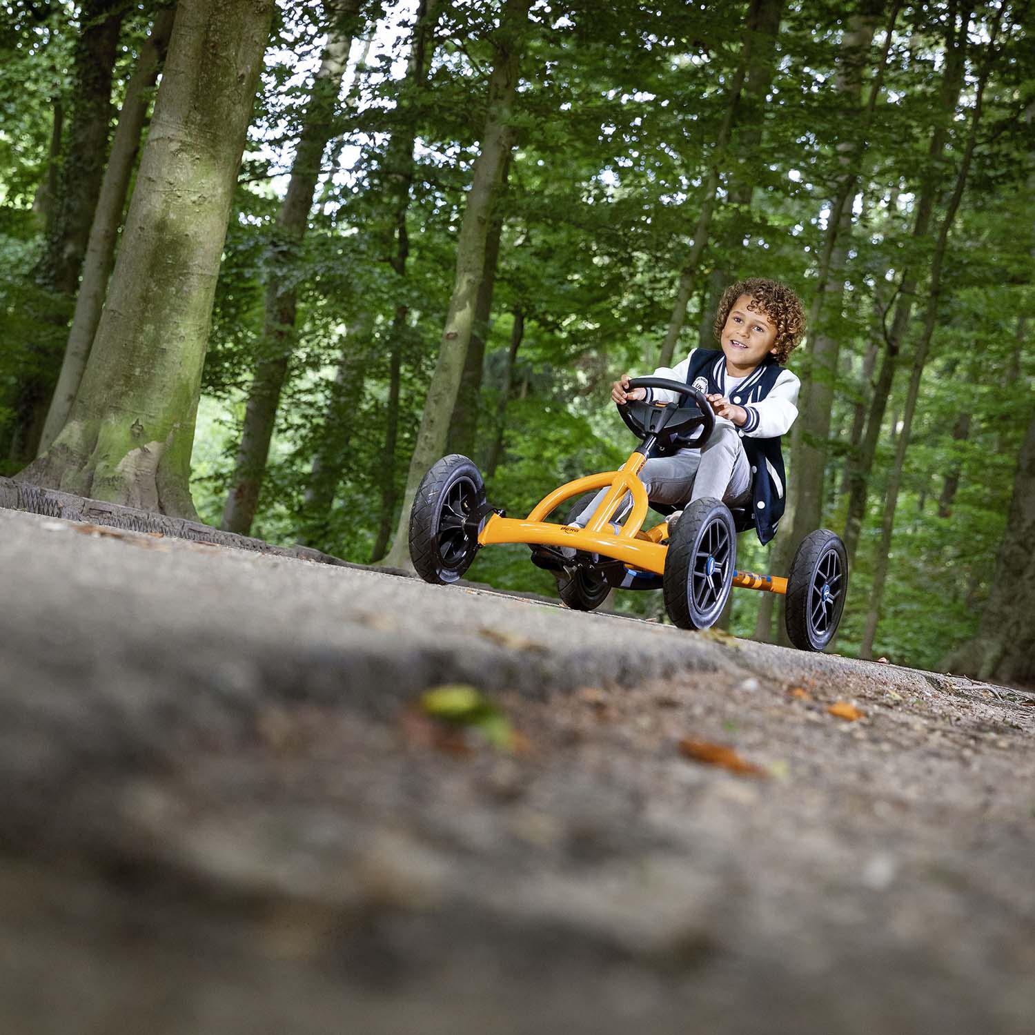 Gokart na pedały buddy b-orange do 50 kg