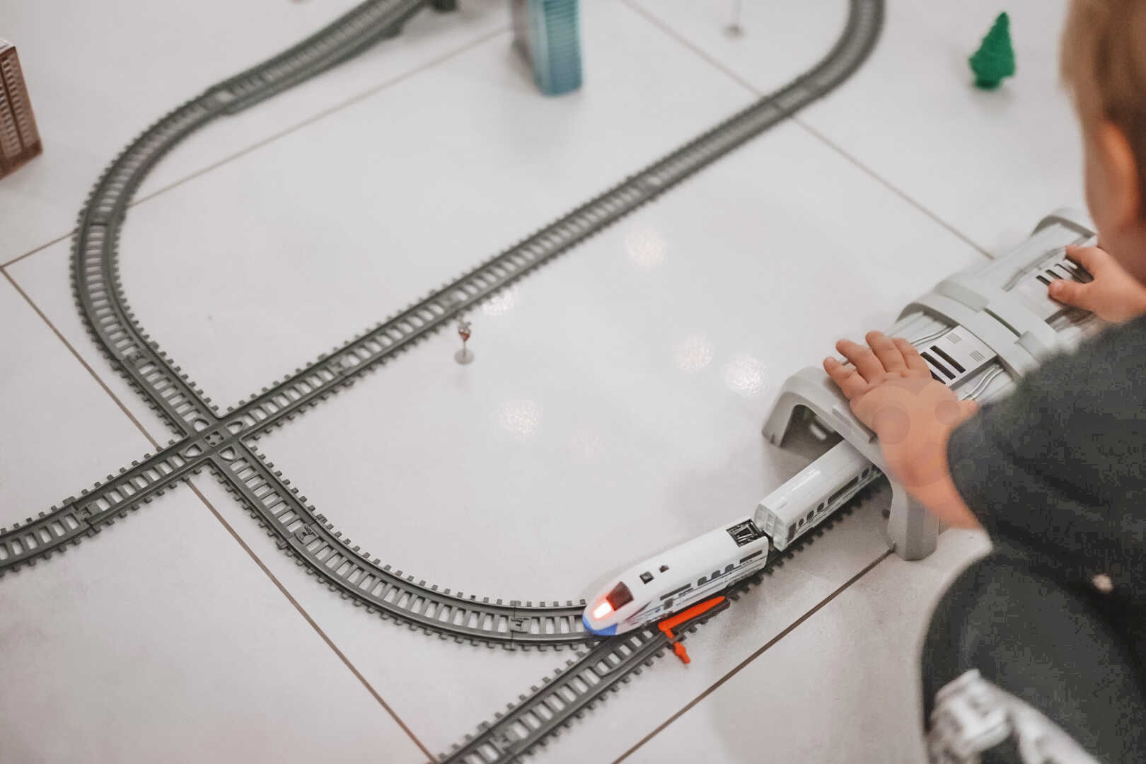 Kolejka elektryczna ogromny 914 cm tor most tunel 86 el.
