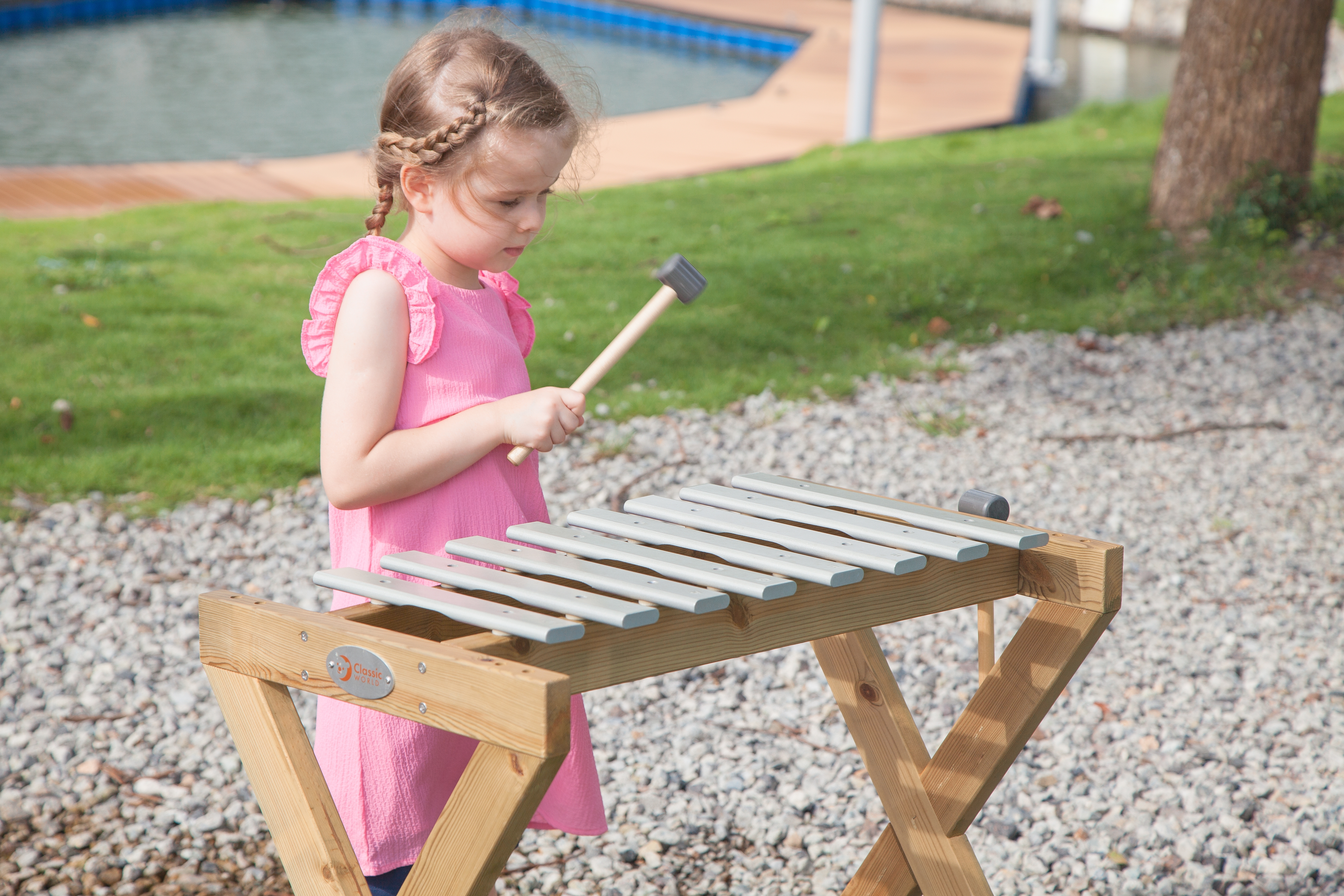 Instrument muzyczny ksylofon duże cymbałki