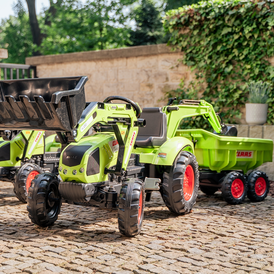 Traktor claas avec zielony na pedały z przyczepką od 3 lat