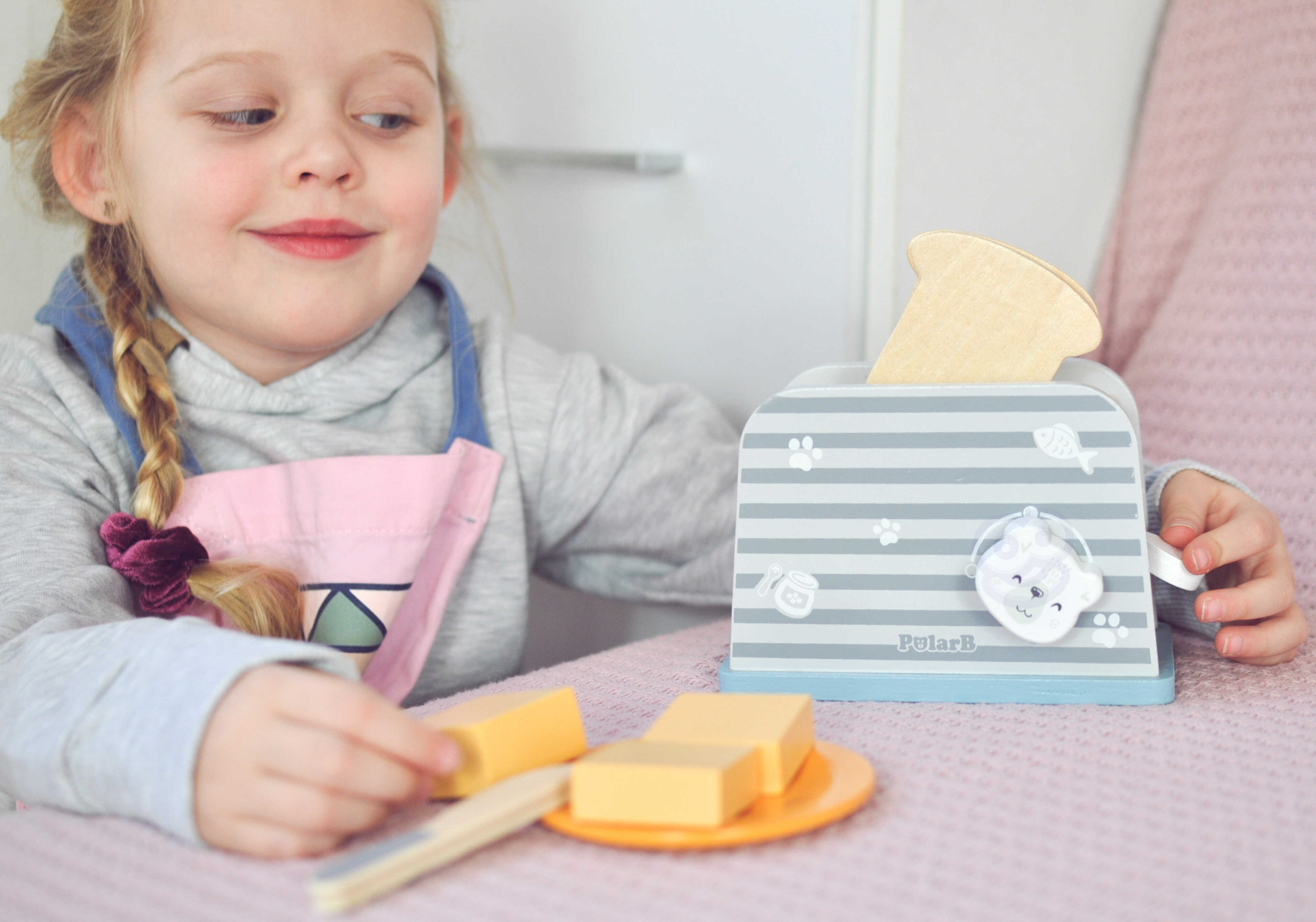 Toastik Polarb - Drewniany Toster Malucha