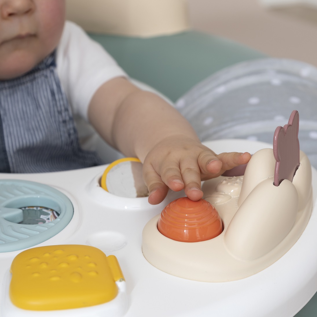 Little siedzonko interaktywne stolik aktywności 3w1