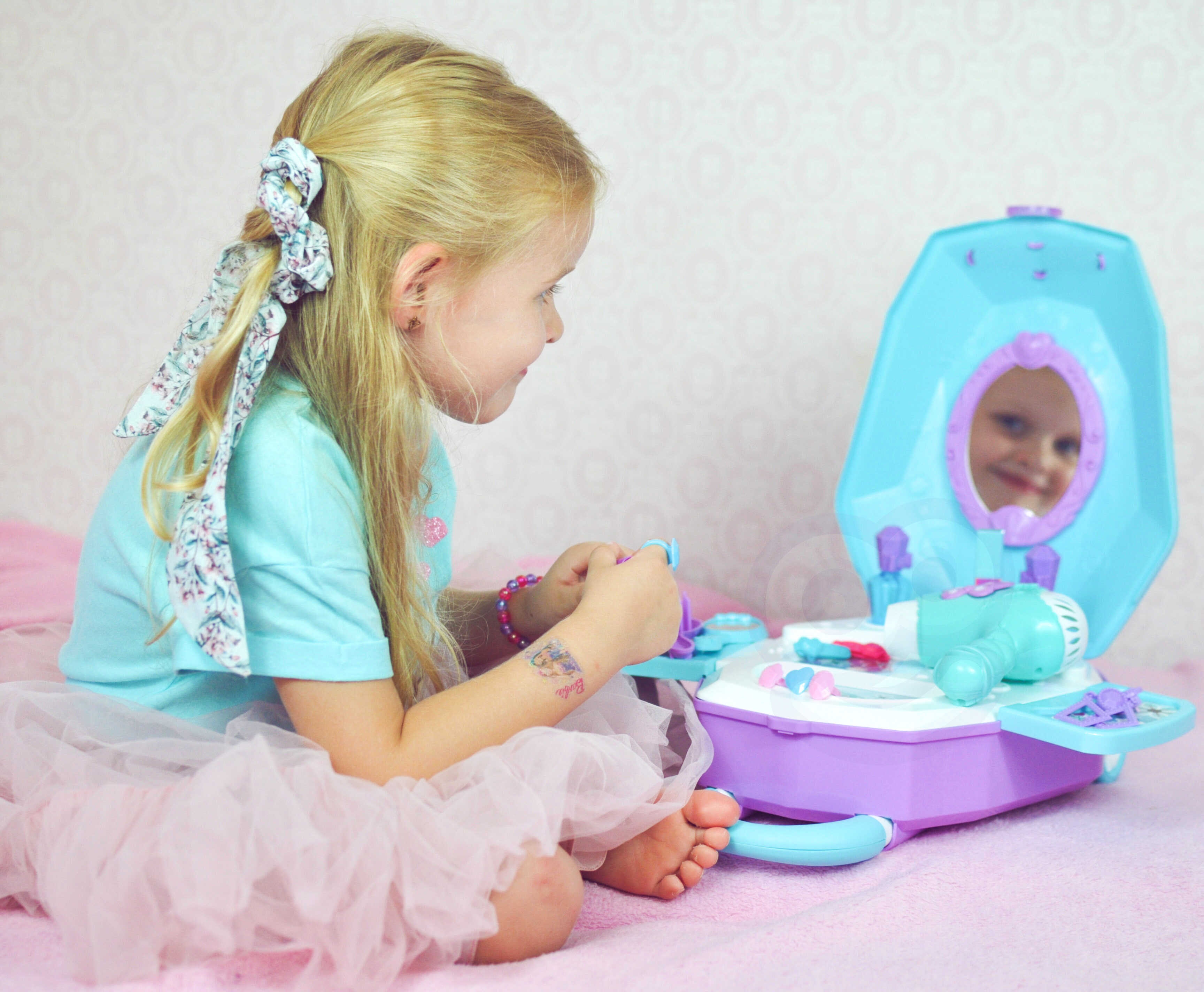 Toaletka dla dziewczynki 2w1 salon piękności w walizce