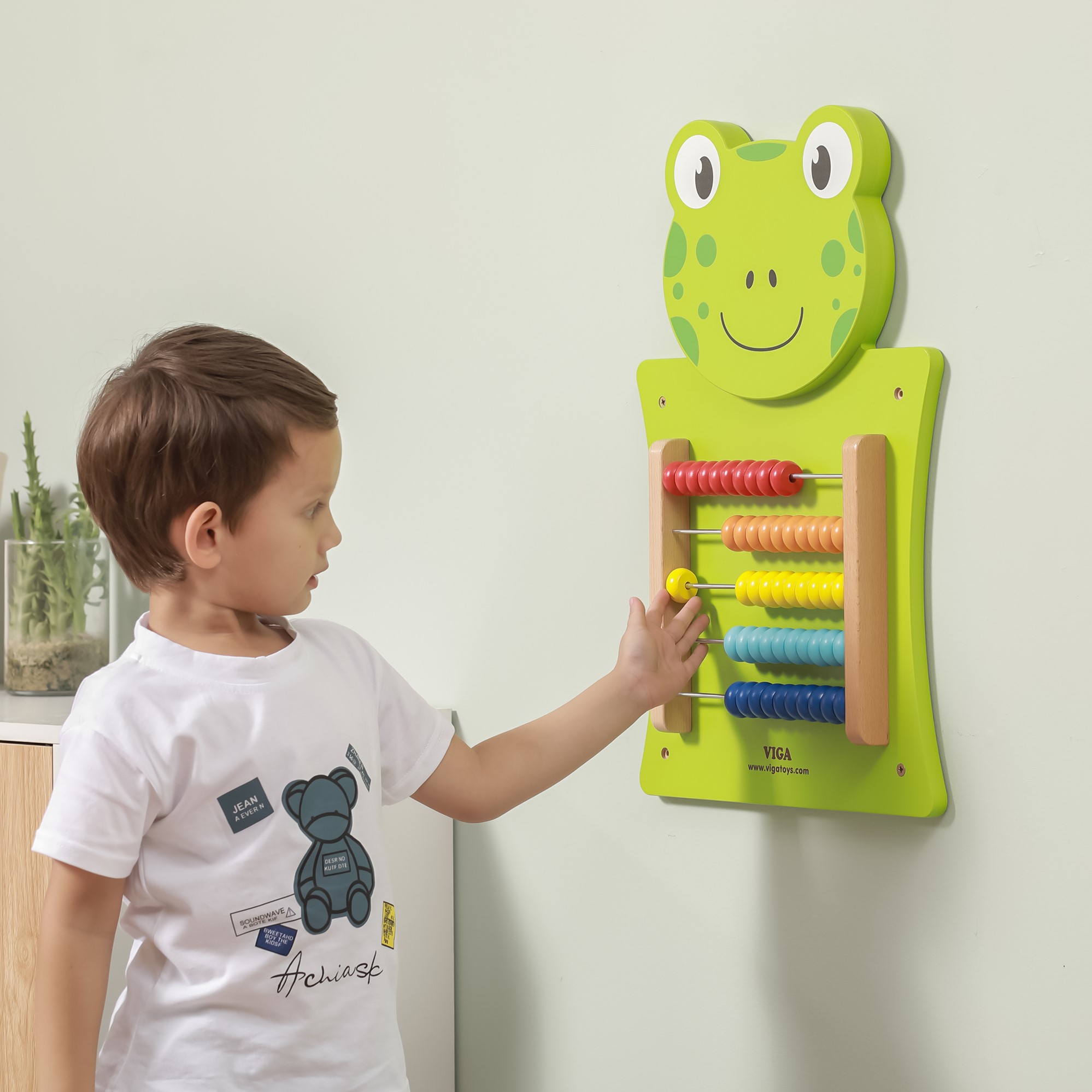 Drewniana tablica manipulacyjna liczydło żabka certyfikat fsc montessori