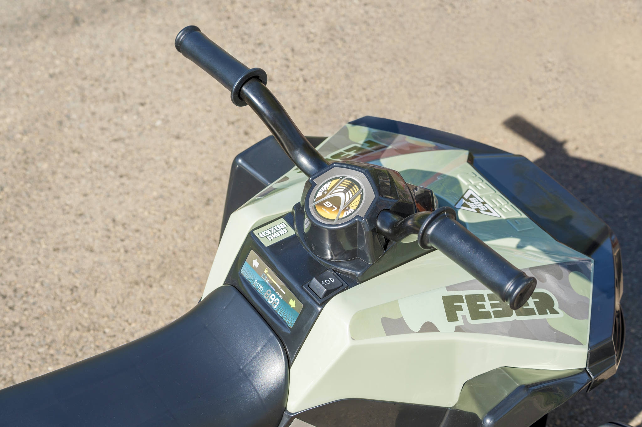 Quad pojazd elektryczny 12vboxer moro