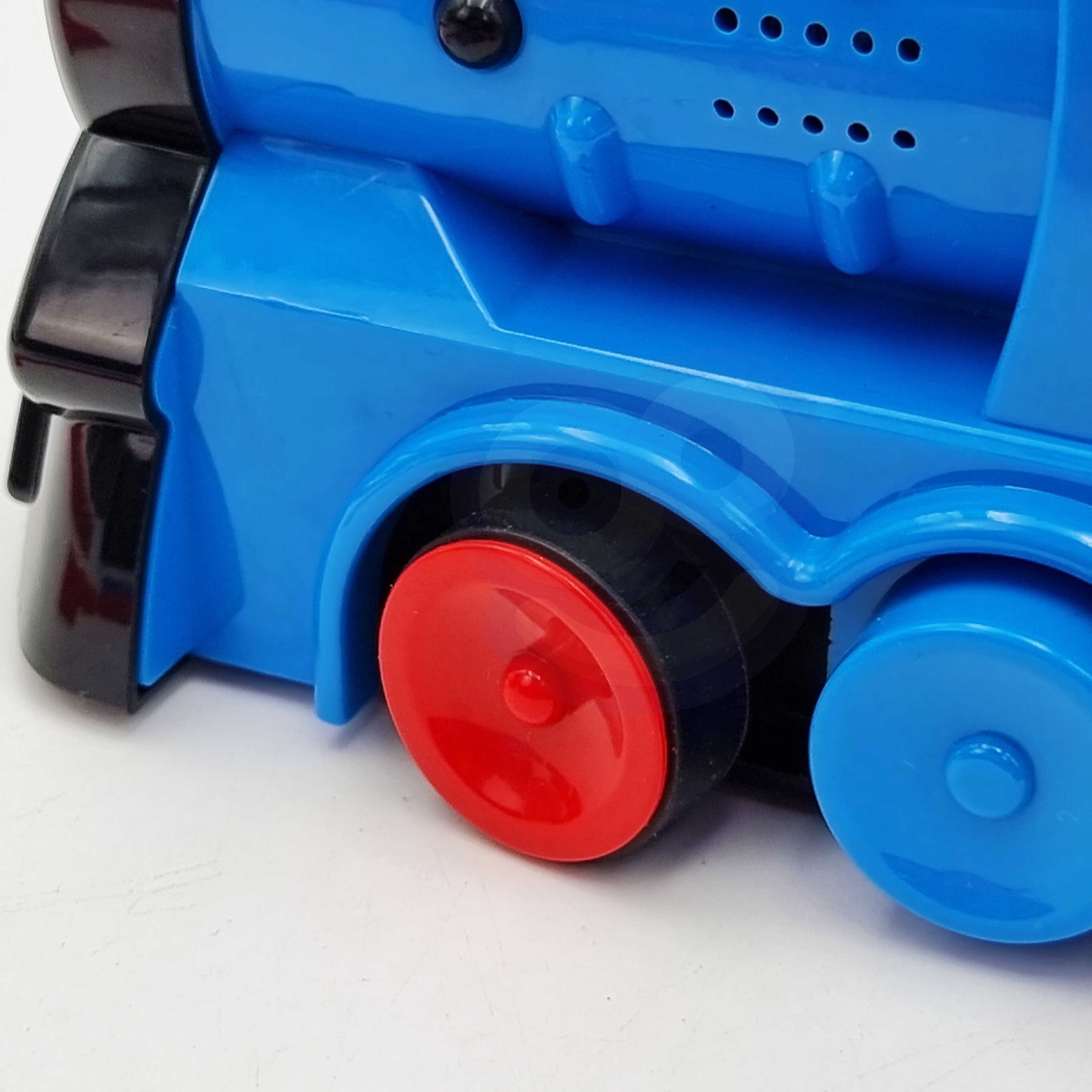 Elektryczna ciuchcia lokomotywa do klocków domino z parą 80 el.