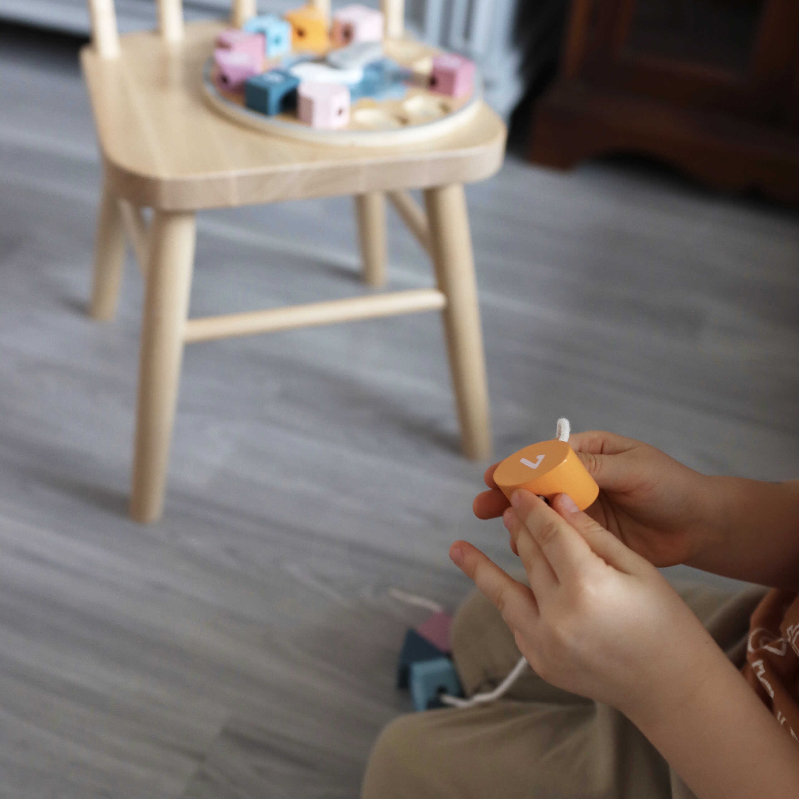 Polarb sorter kształtów zegar nawlekanka montessori