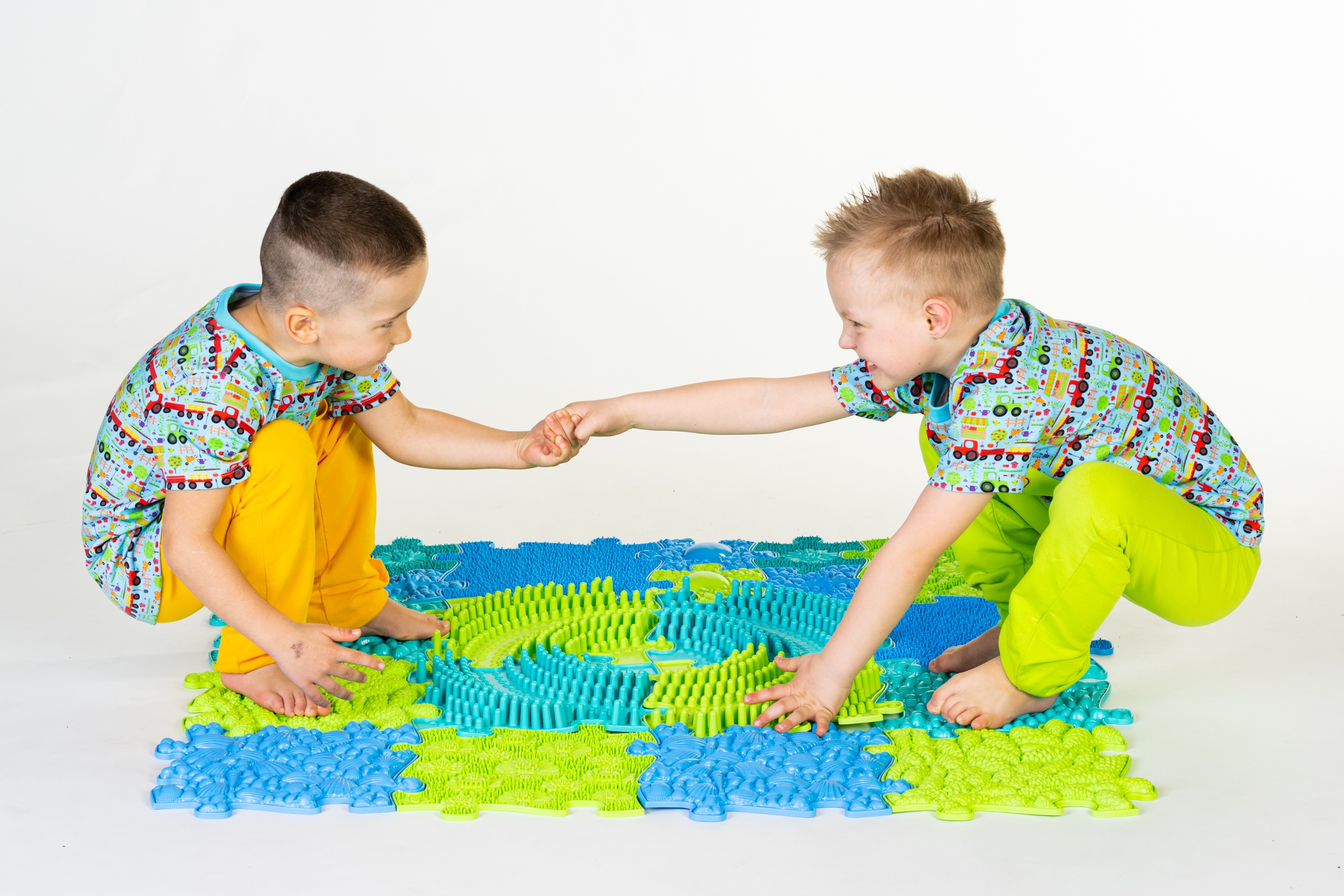 Mata sensoryczna ortopedyczna puzzle 11 el. - kolor niebieski/zielony