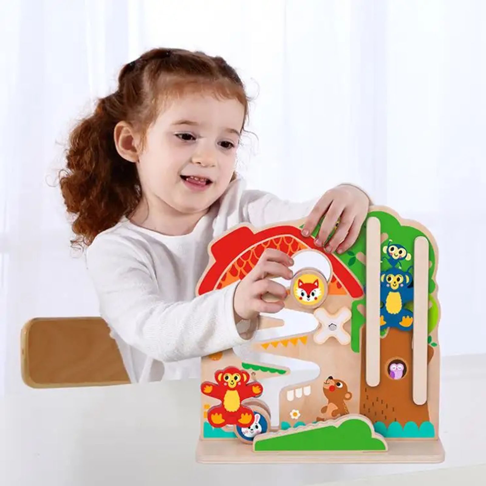 Drewniana tablica manipulacyjna montessori labirynt