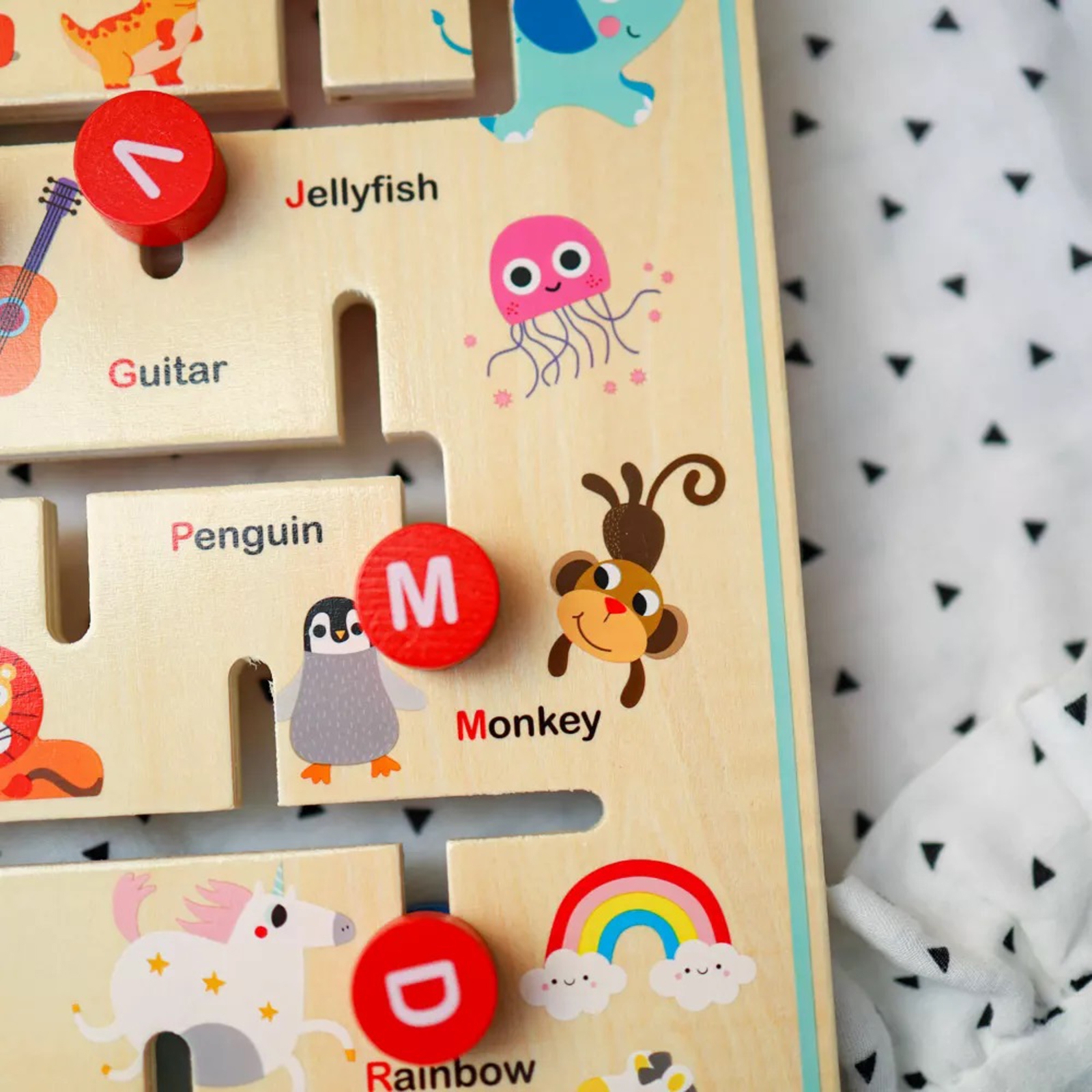 Interaktywna tablica edukacyjna sorter montessori zwierzątka i alfabet