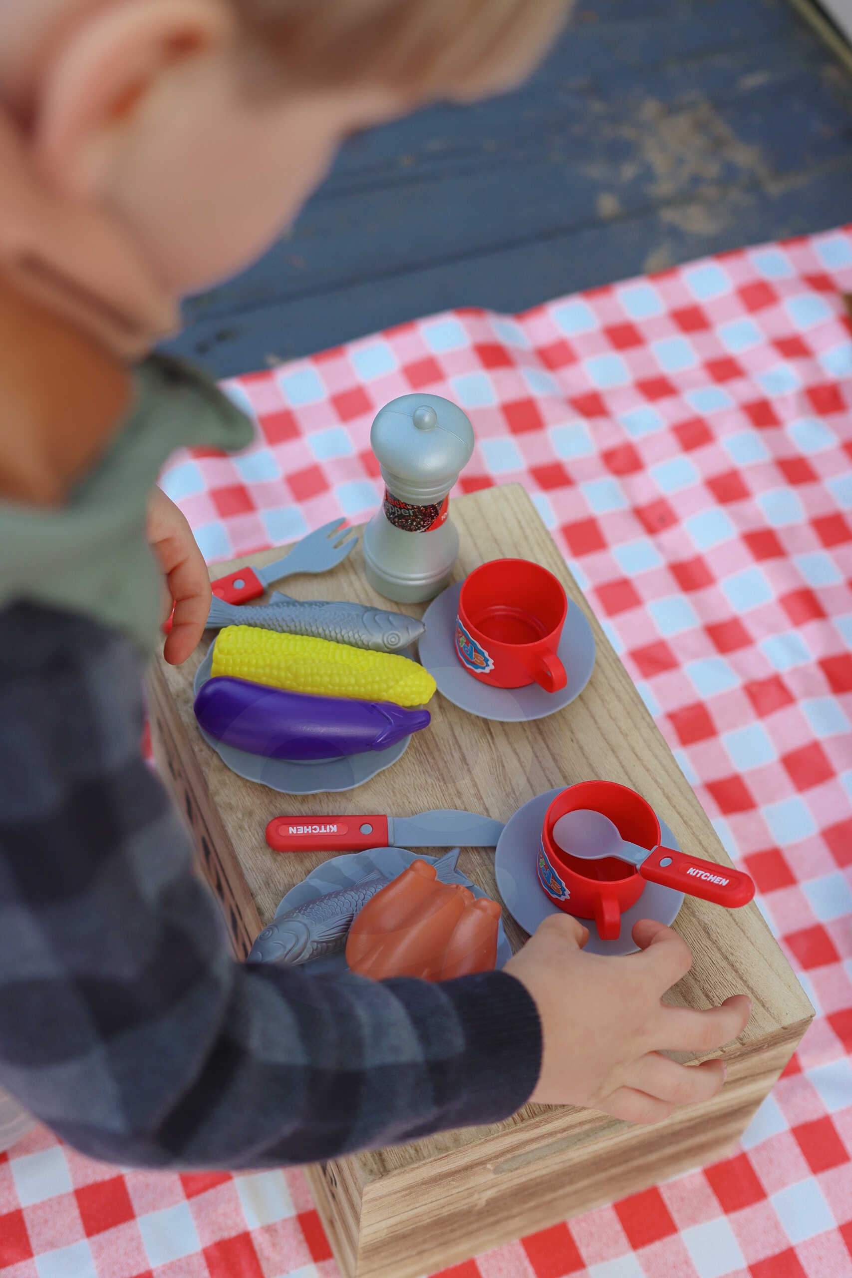 Magiczny Grill Master – Światło i Dźwięk!