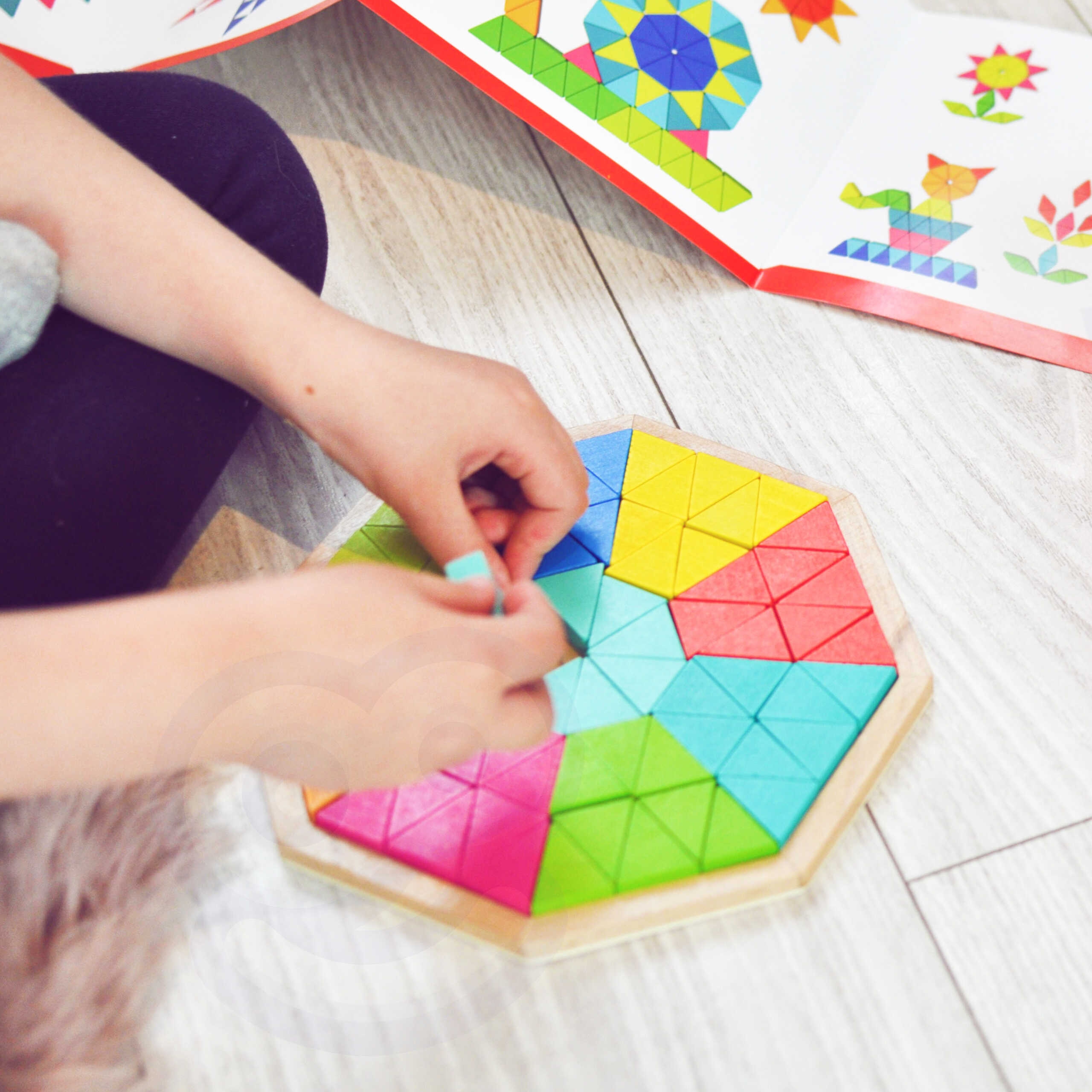 Puzzle ośmiokątne drewniana mozaika edukacyjna (73el.)