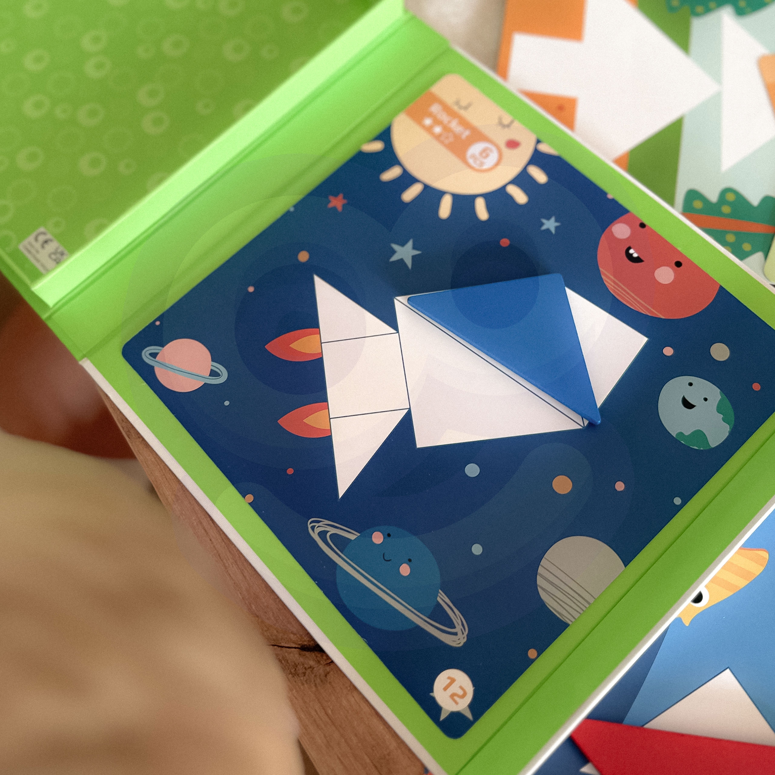 Puzzle tangram układanka dla dzieci nauka kształtów figury kształty 18el.