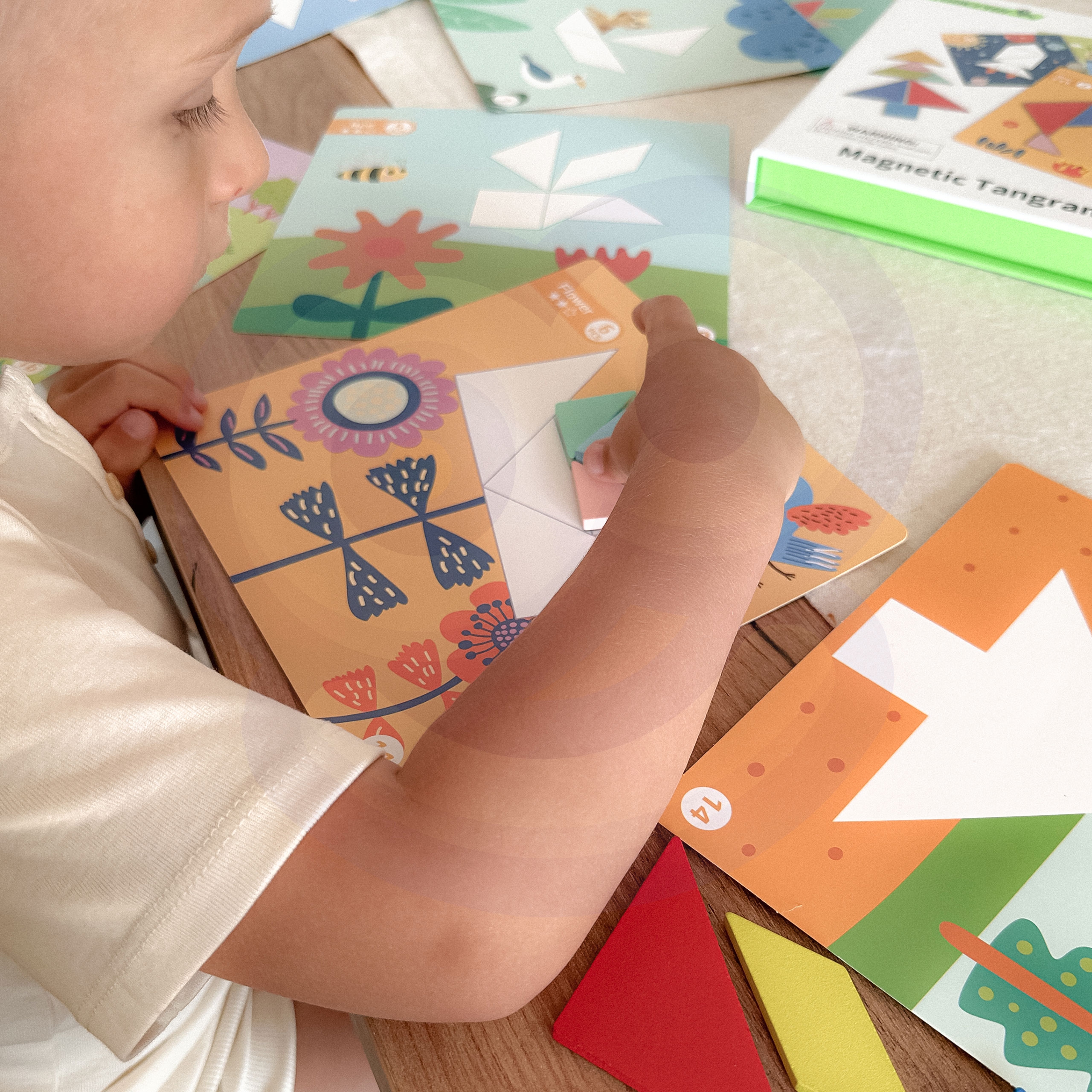 Puzzle tangram układanka dla dzieci nauka kształtów figury kształty 18el.