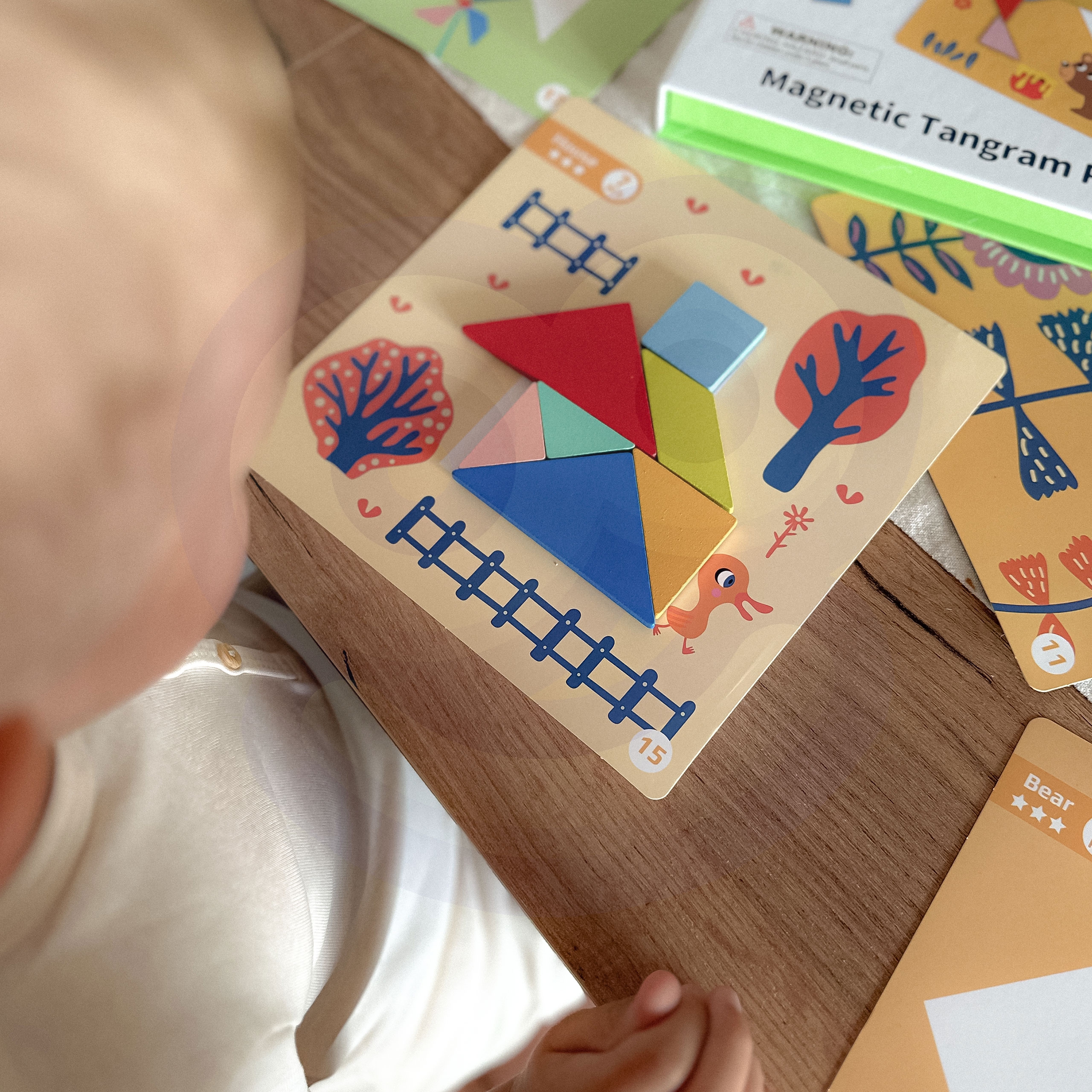 Puzzle tangram układanka dla dzieci nauka kształtów figury kształty 18el.