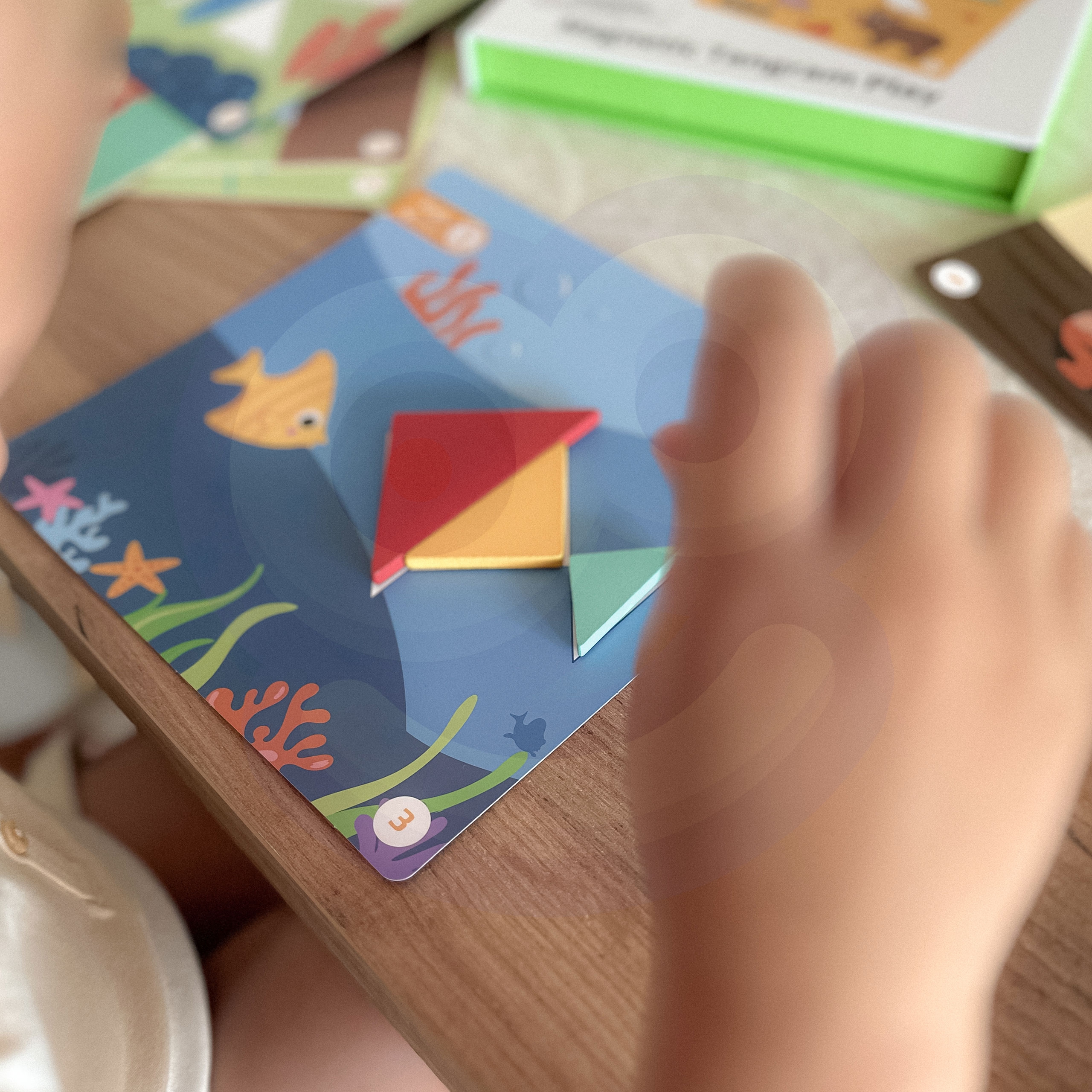 Puzzle tangram układanka dla dzieci nauka kształtów figury kształty 18el.