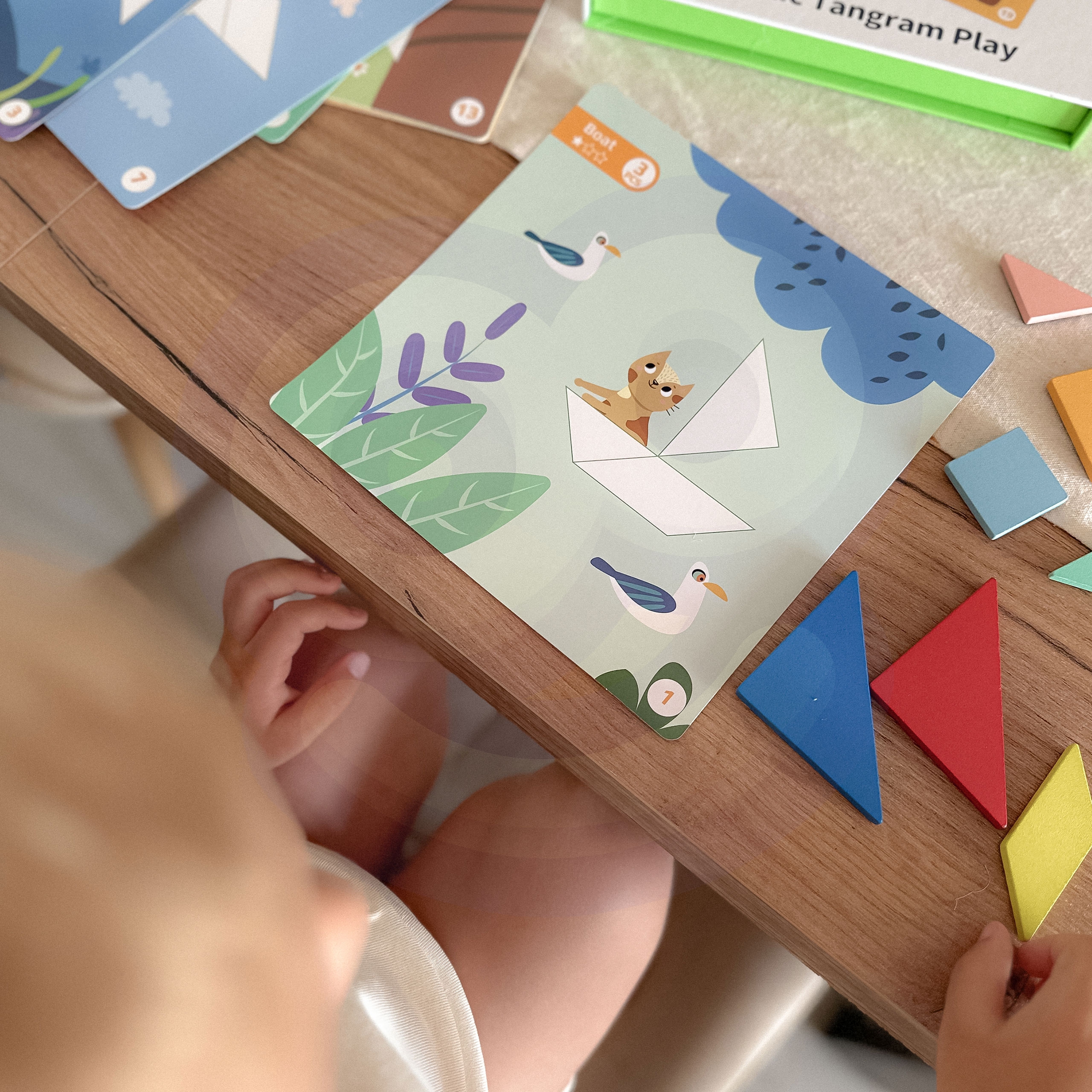 Puzzle tangram układanka dla dzieci nauka kształtów figury kształty 18el.