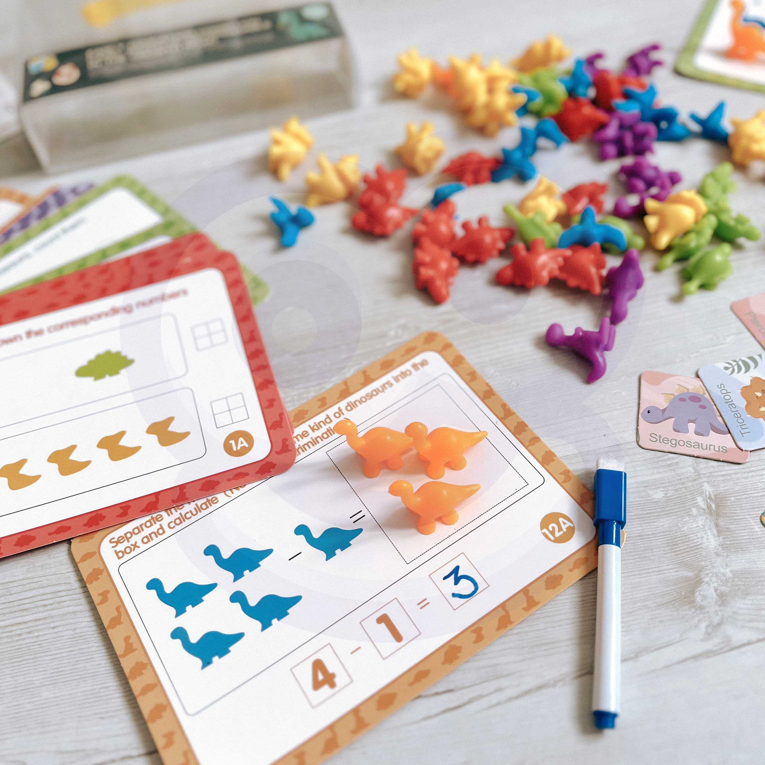 Zestaw edukacyjny nauka liczenia montessori sorter dinozaury 95 el.