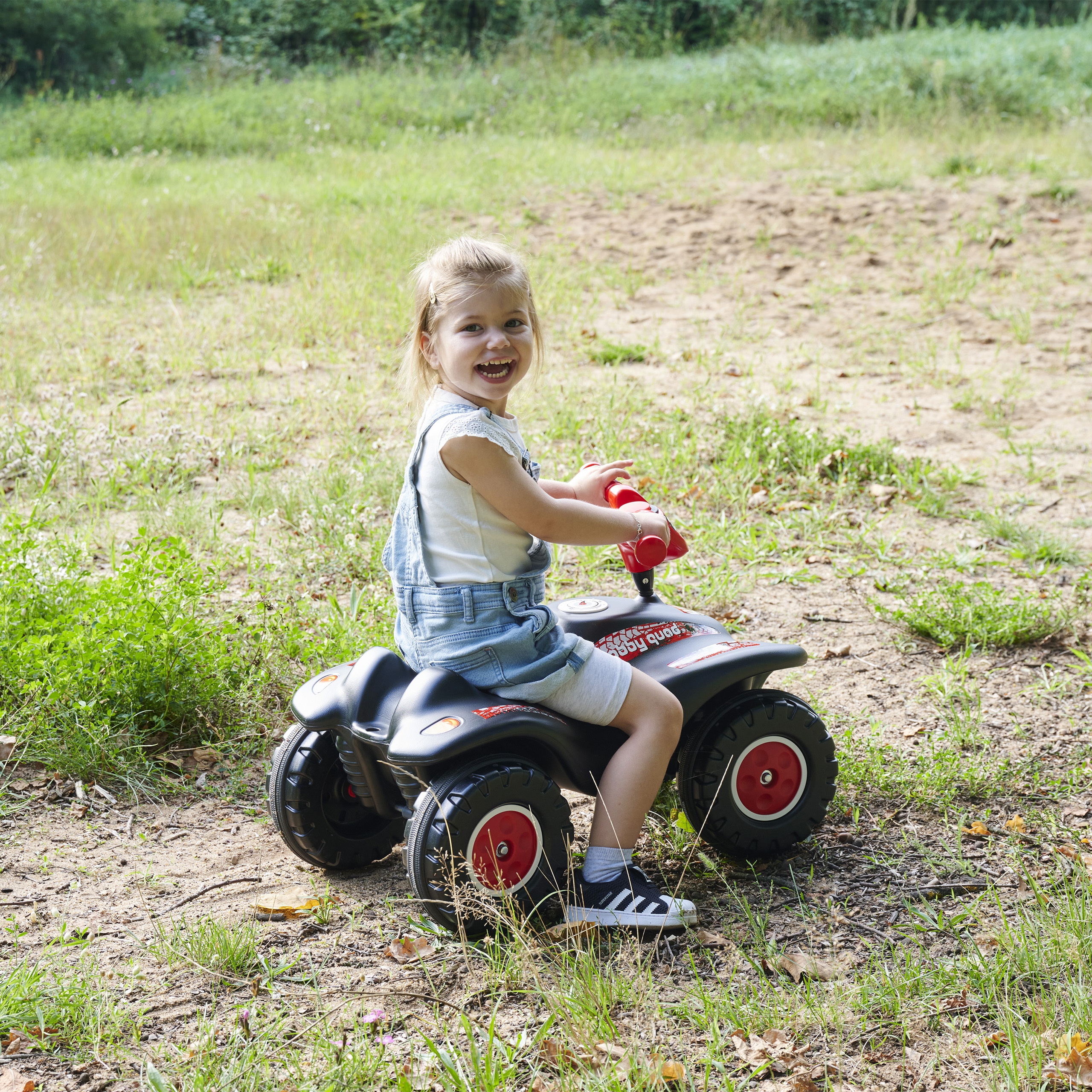 Jeździk bobby quad racing czarny