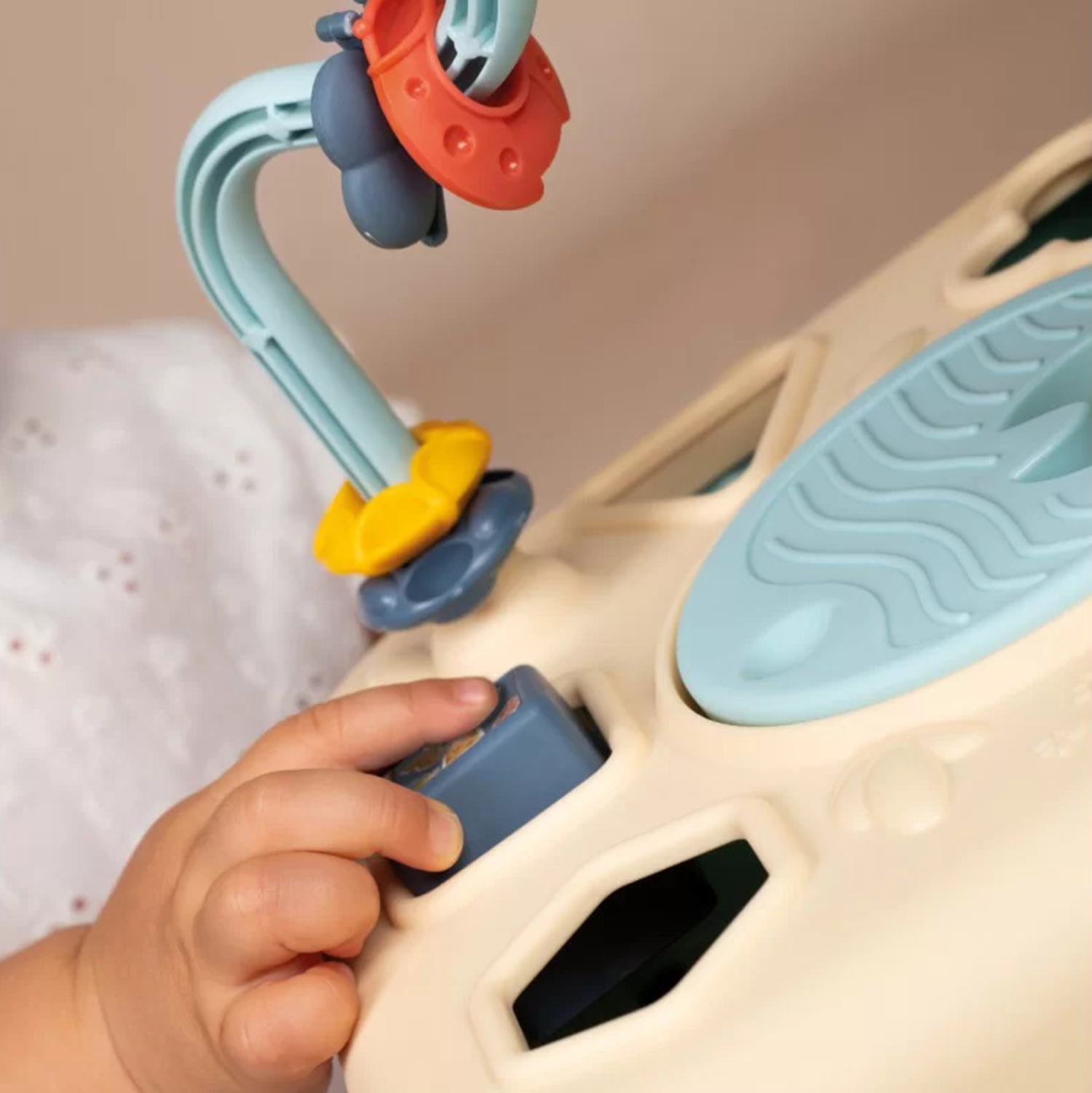 Little sensoryczna kostka aktywności dla dzieci sorter labirynt 13w1