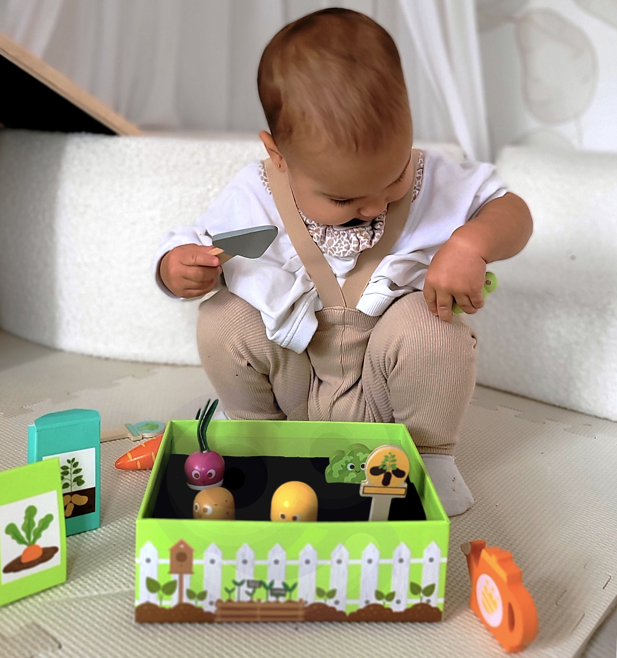 TOOKY TOY Drewniany Ogródek Warzywny Montessori Grządka Zestaw Ogrodnik