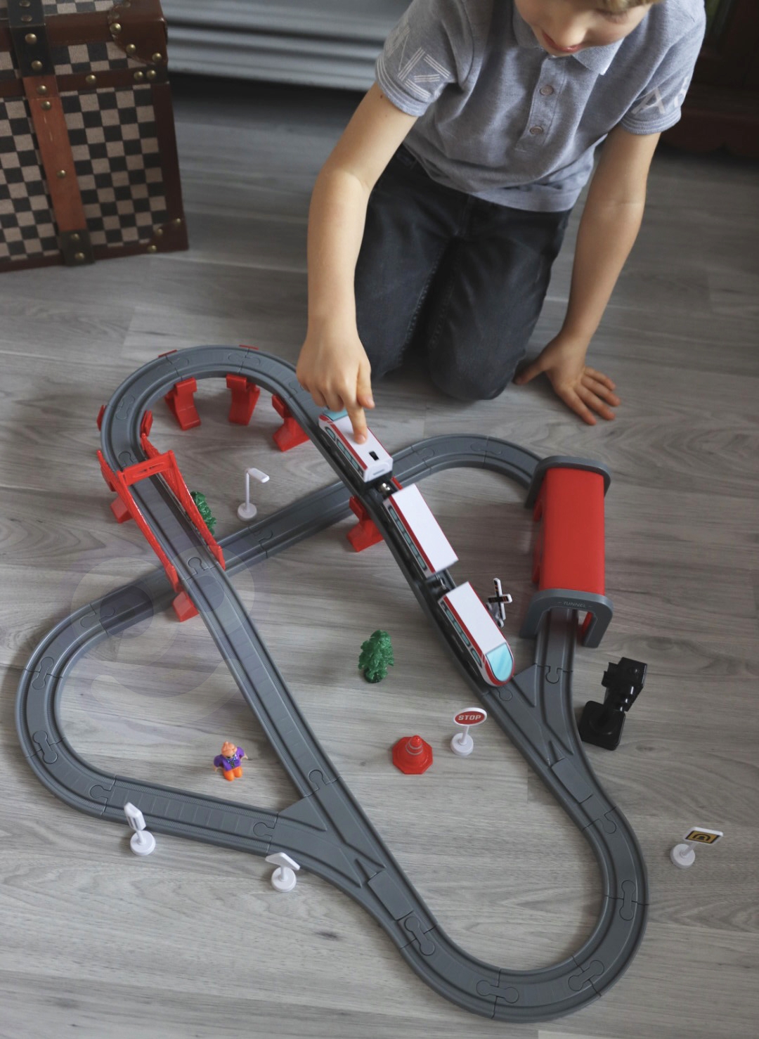 Kolejka elektryczna tor most tunel 80 el.