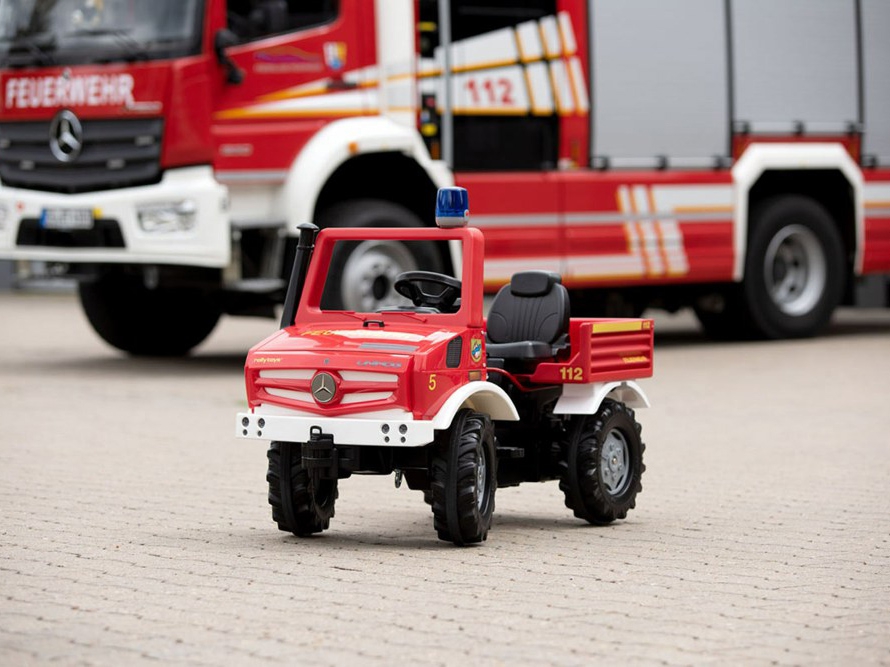 Unimog mercedes benz samochód na pedały straż + kogut