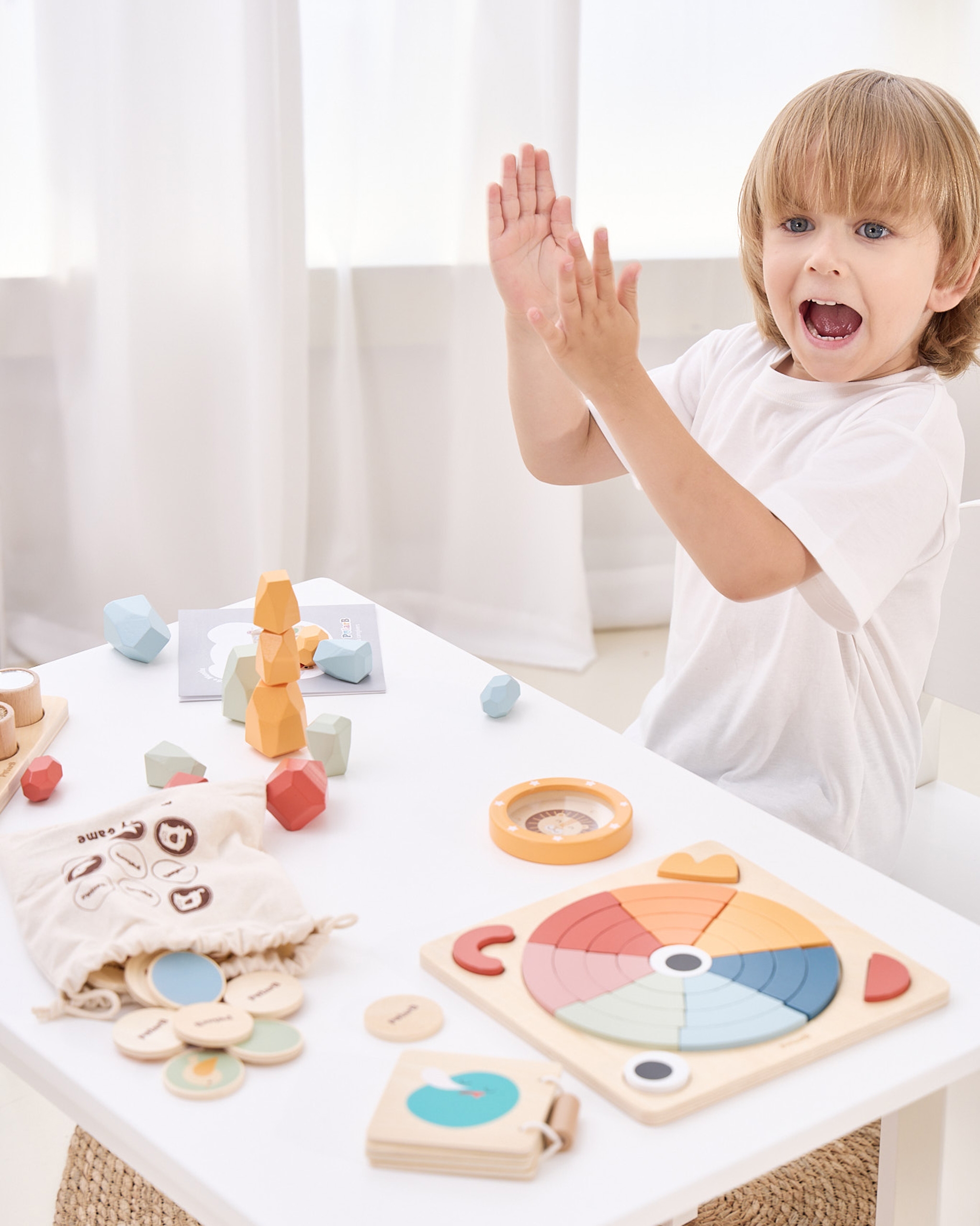 Zestaw zabawek edukacyjnych pudełko box od 36 miesiąca