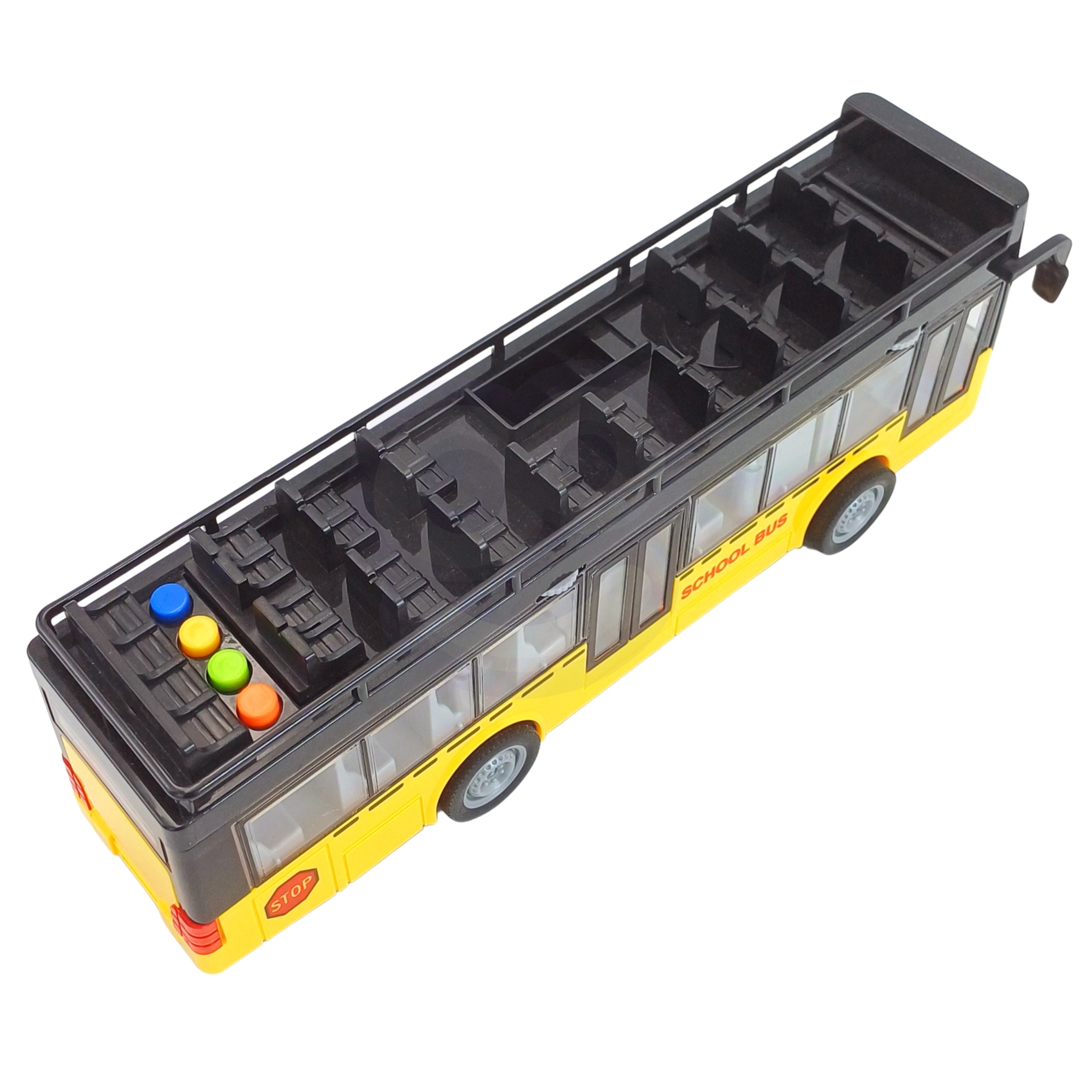 Autobus ze światłami i otwieranymi drzwiami