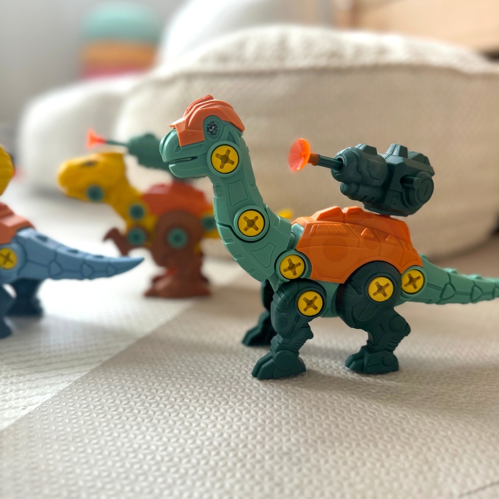Zestaw dinozaury do skręcania 3 szt. zestaw konstrukcyjny w pudełku + wiertarka i śrubokręt