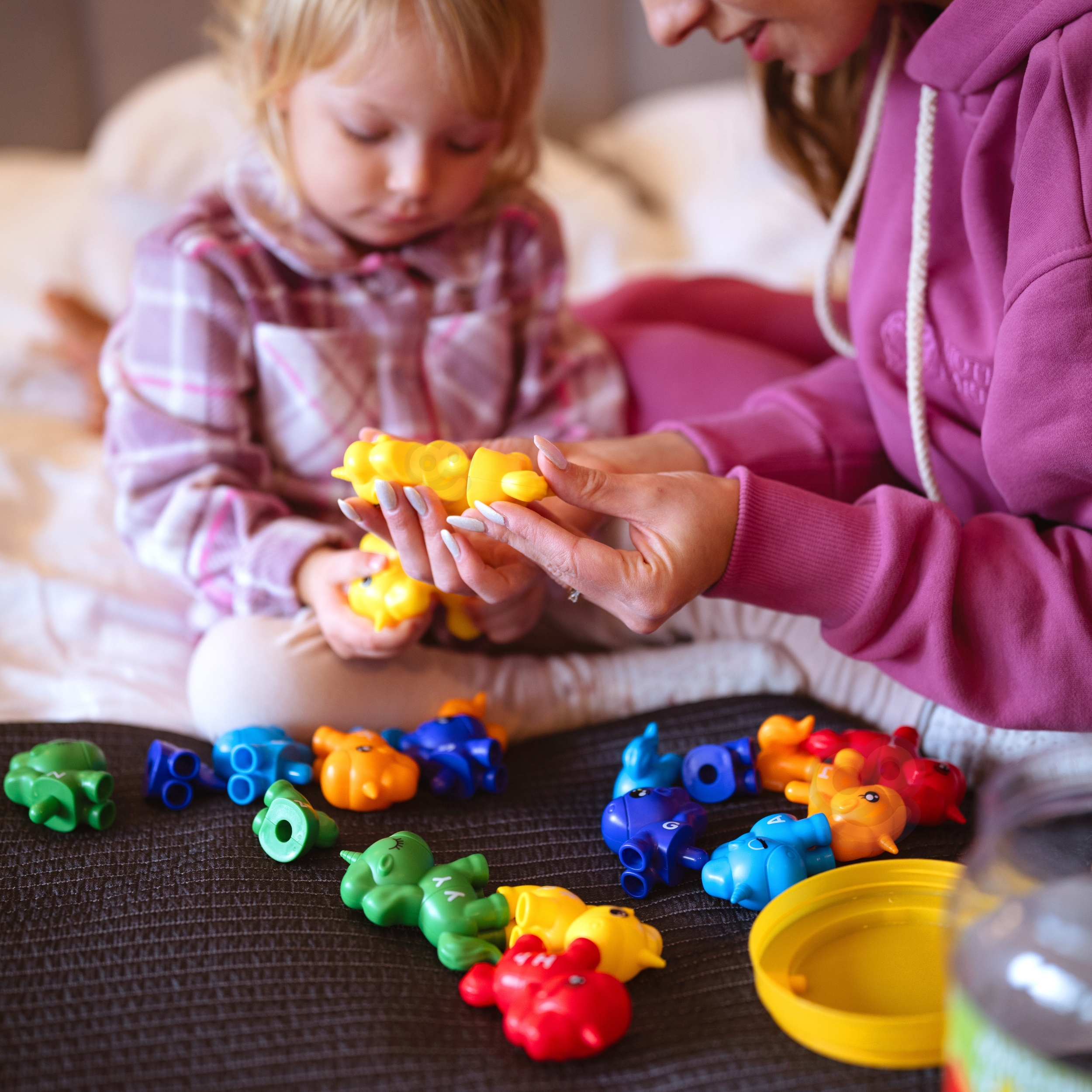 Zestaw nauka liczb kolorów montessori figurki jednorożce do składania "dopasuj cyferki" 13 el.