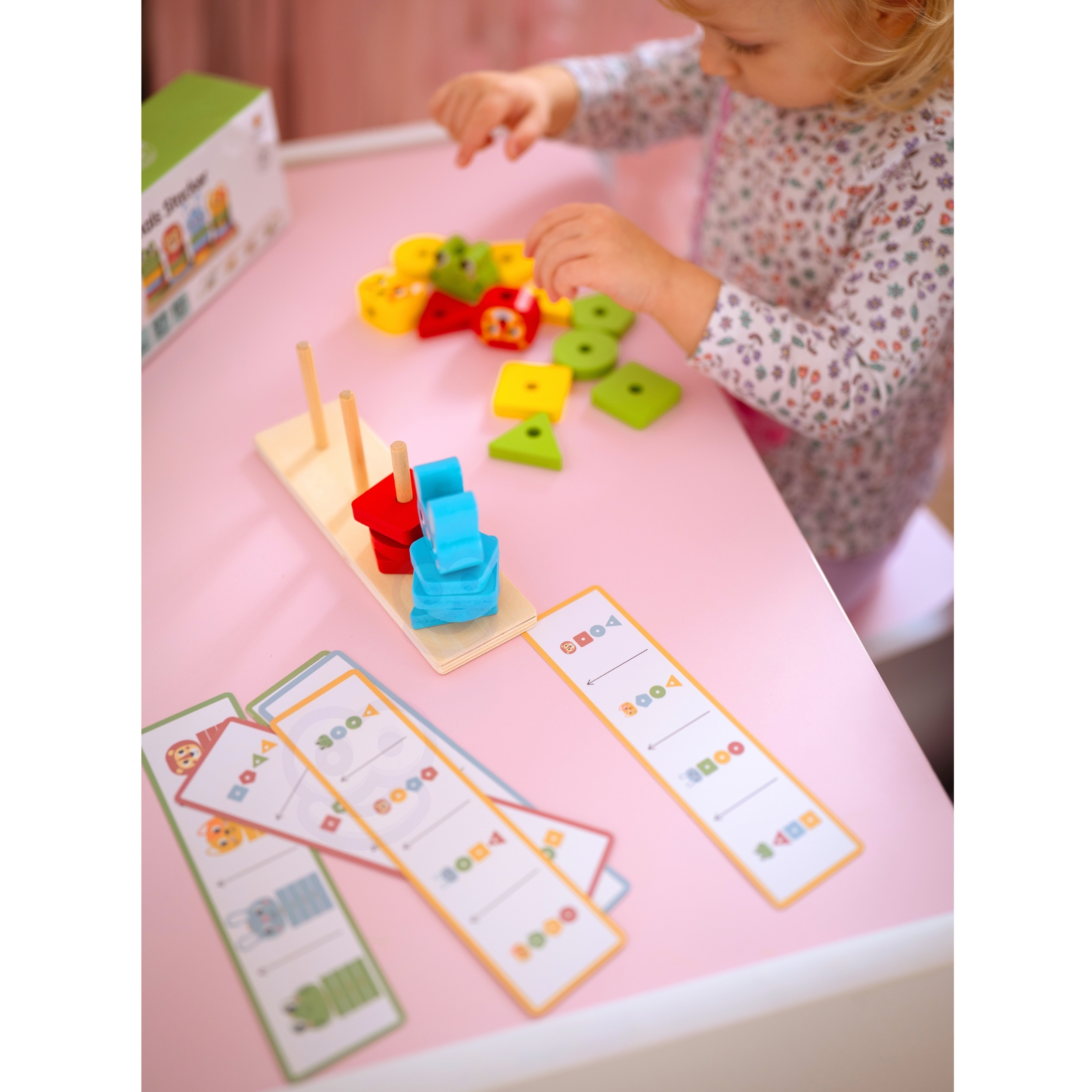 Układanka montessori piramidka zwierzątka 27 el. fsc