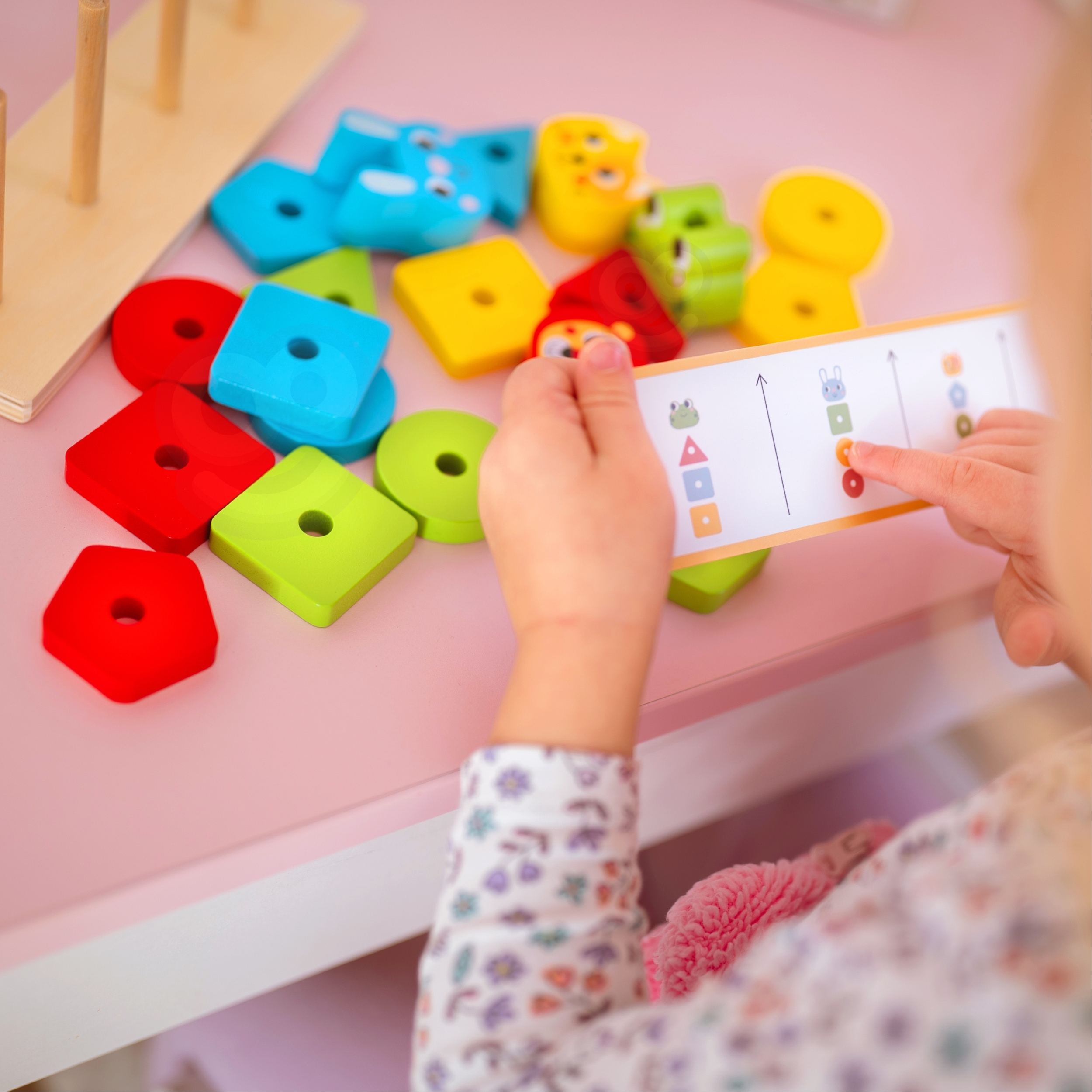 Układanka montessori piramidka zwierzątka 27 el. fsc