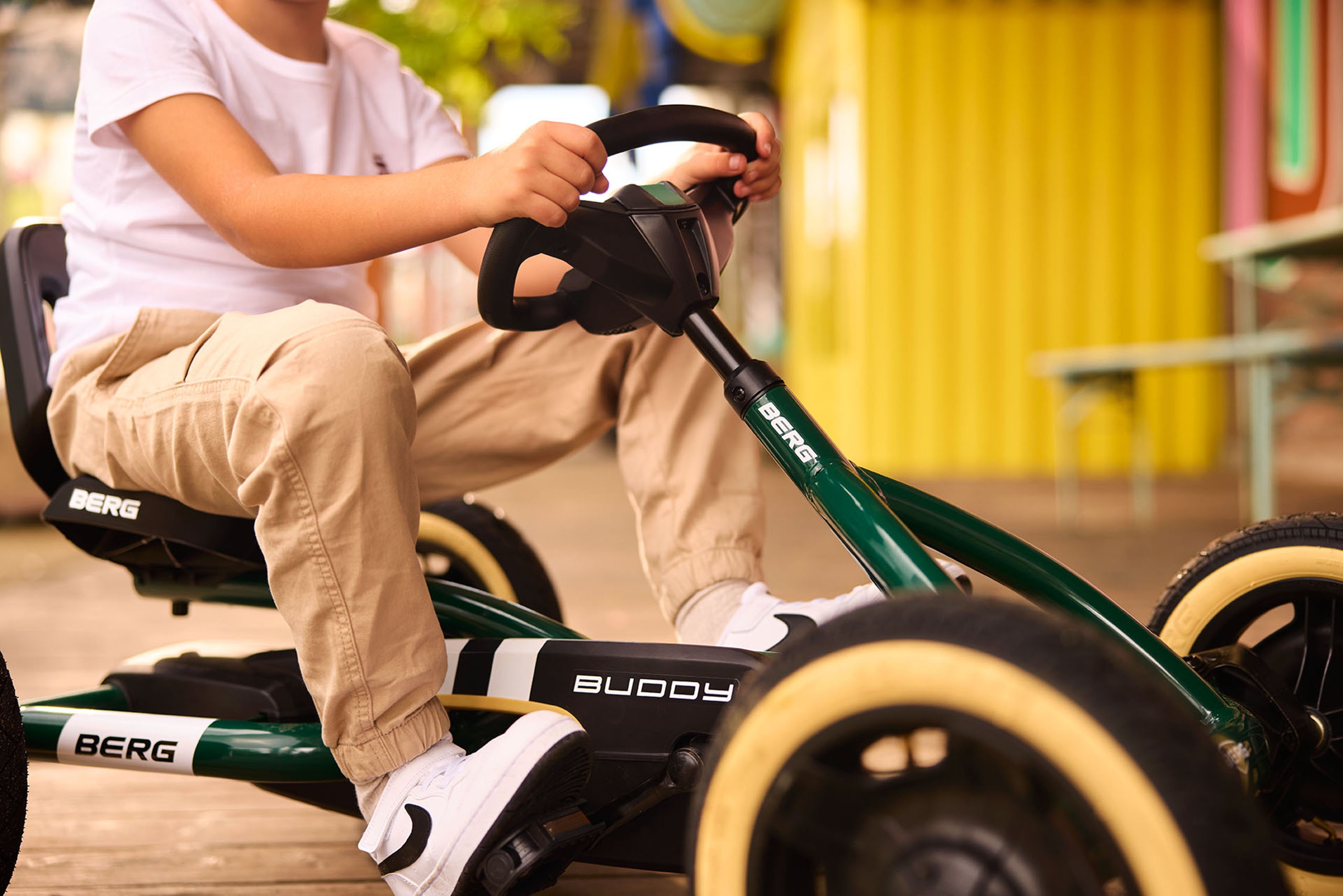 Gokart na pedały buddy retro green do 50 kg